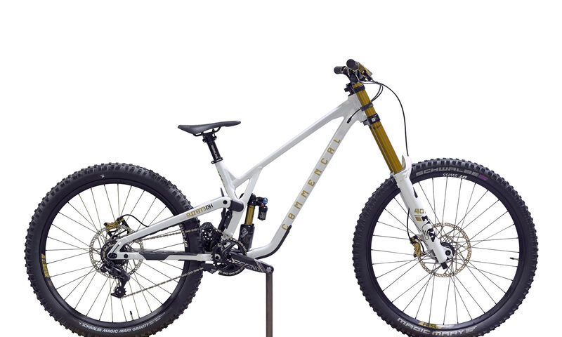 COMMENCAL SUPREME DH V5 SIGNATURE LTD PURE WHITE - L (23151003)