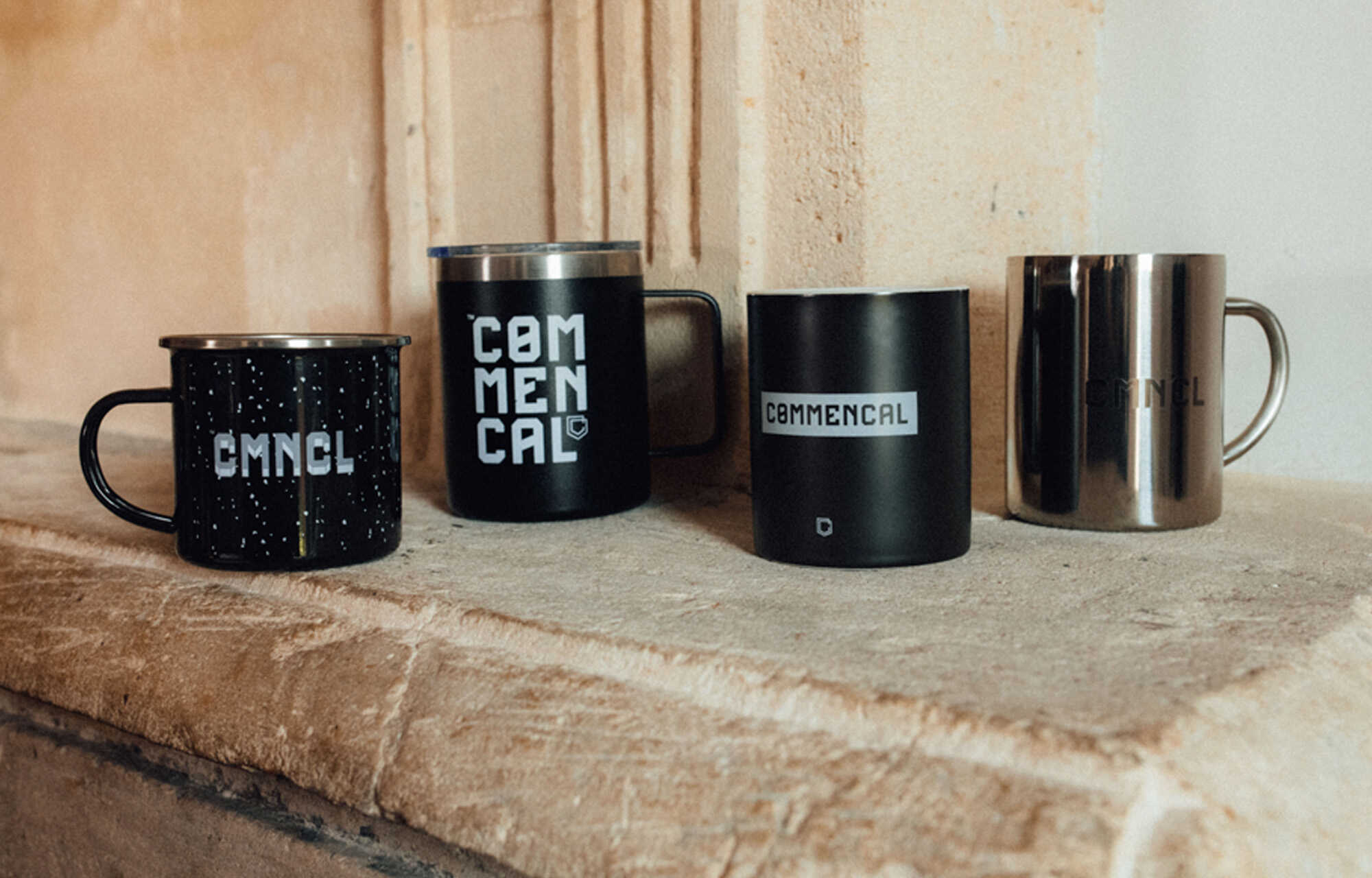 TAZZA TERMICA COMMENCAL BLACK image large number 4