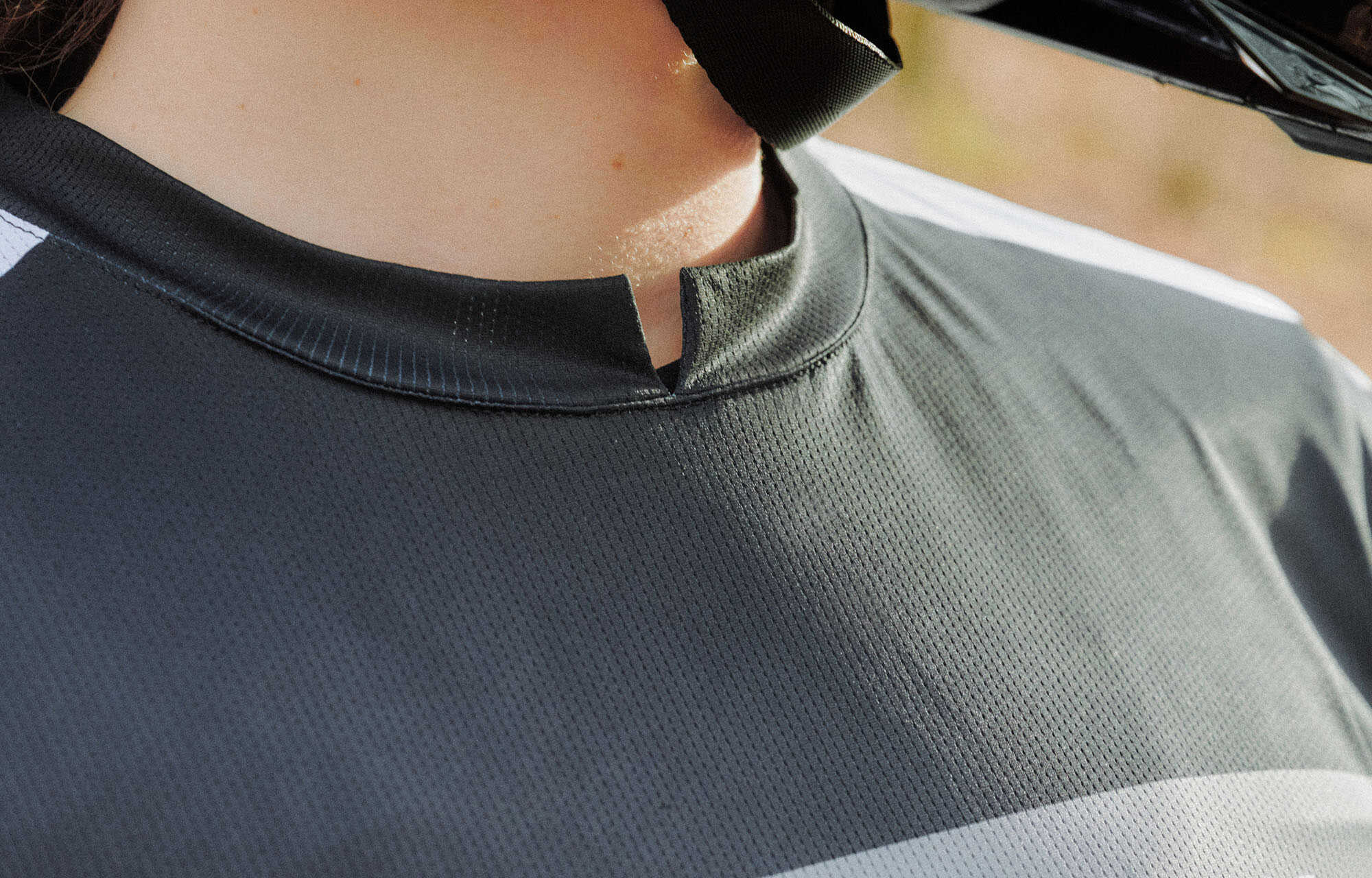 CMNCL WOMEN LANGARM TRIKOT LIGHTECH RACE BLACK POLYCHROM image large number 2