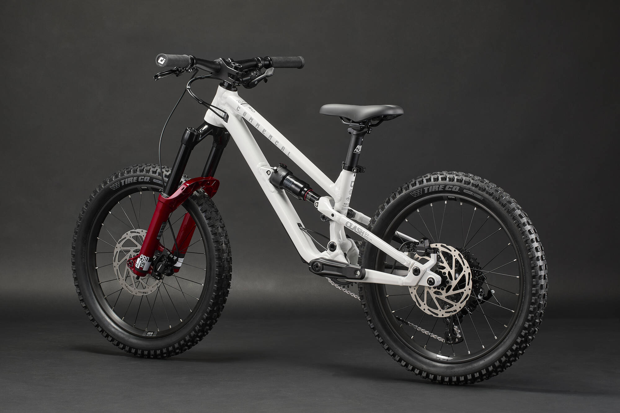 COMMENCAL CLASH 20 PURE WHITE 2027 image large number 2