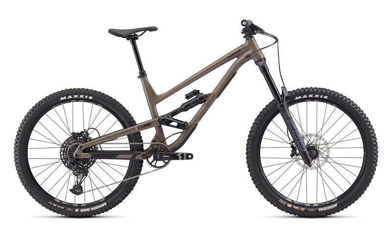 COMMENCAL CLASH RIDE DIRT