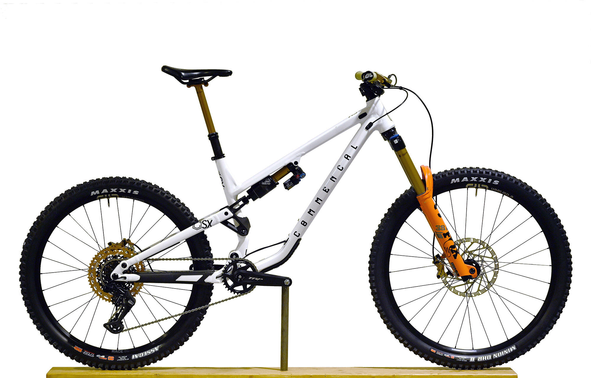 COMMENCAL META SX V4 PURE WHITE ALC - L (24100033) image number null