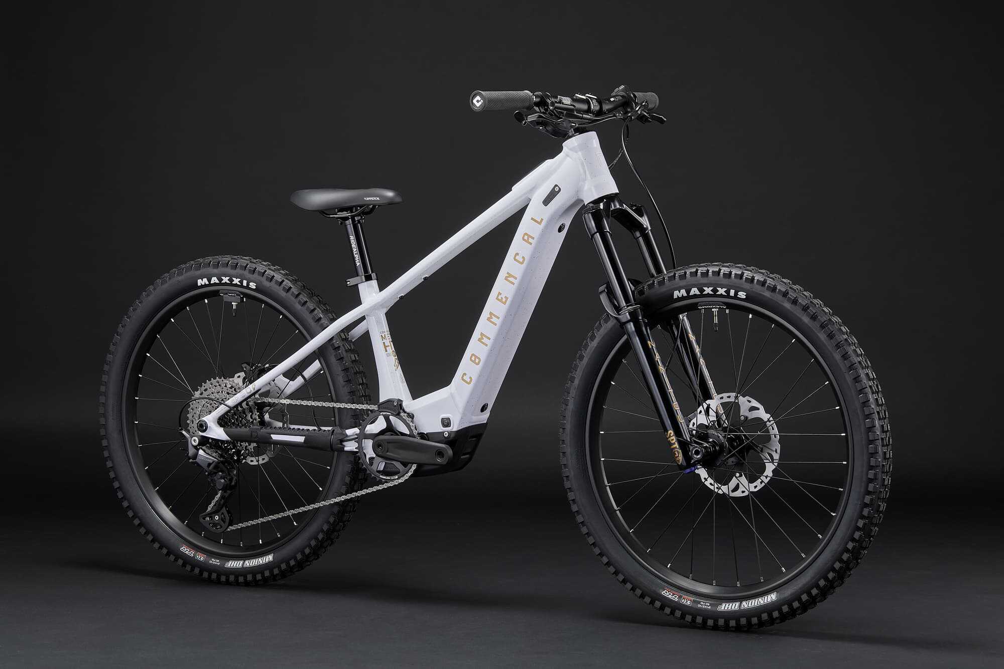COMMENCAL META HT 24 POWER GLITTERY WHITE 2026 image large number 1