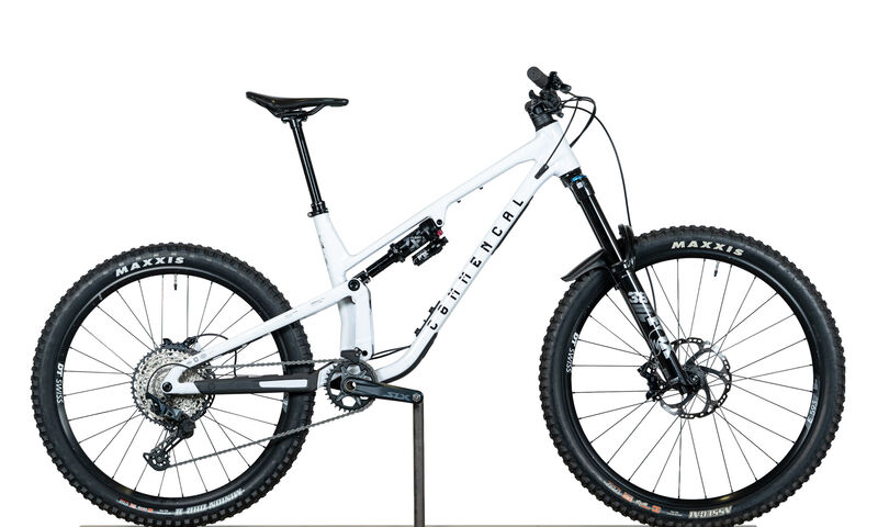 COMMENCAL META SX V5 ESSENTIAL PURE WHITE - L (25130303)