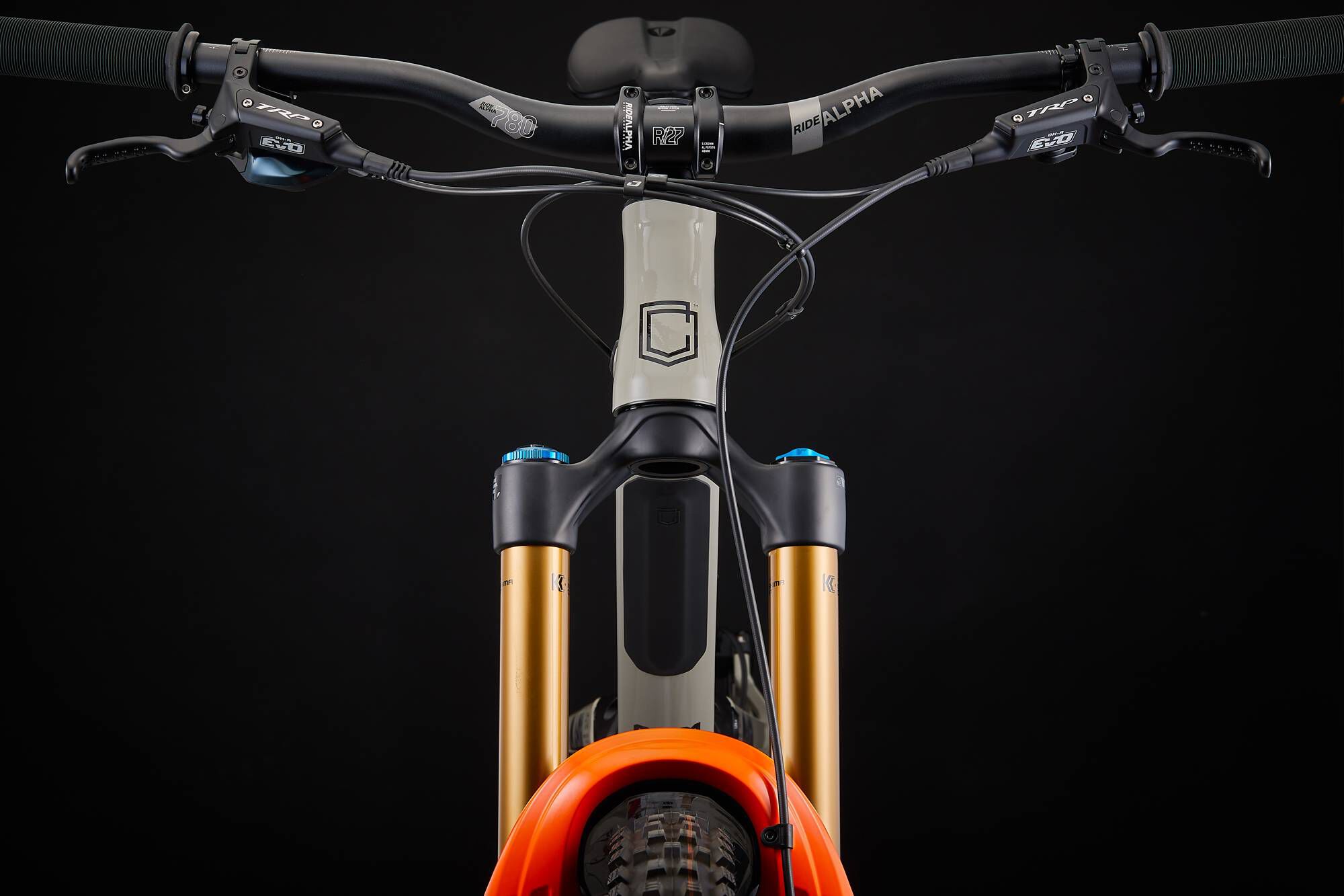 COMMENCAL | COMMENCAL CLASH SIGNATURE CHALK