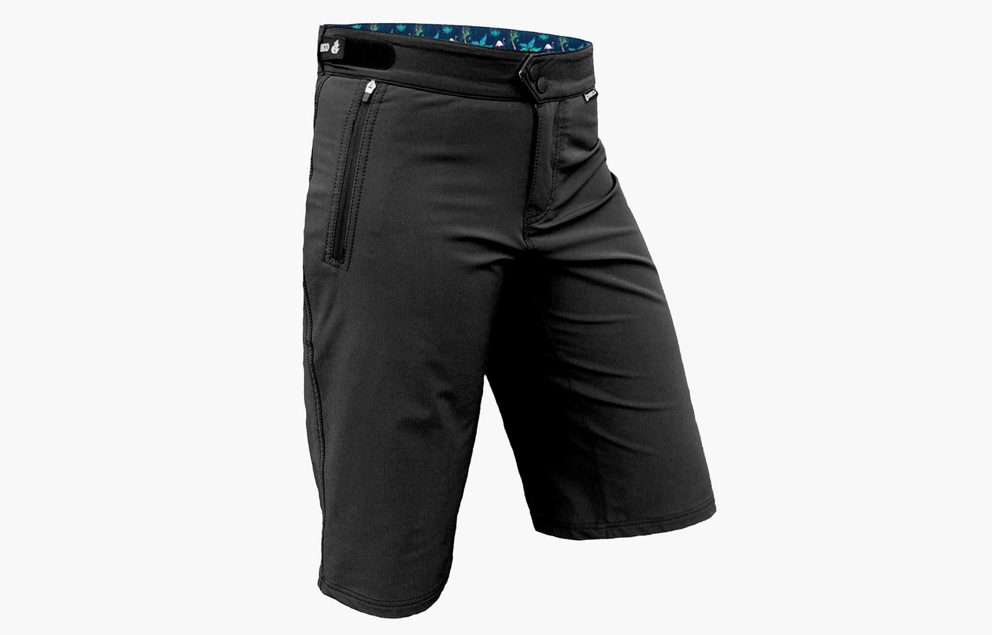 DHARCO WOMEN SHORTS BLACK image cover number 0