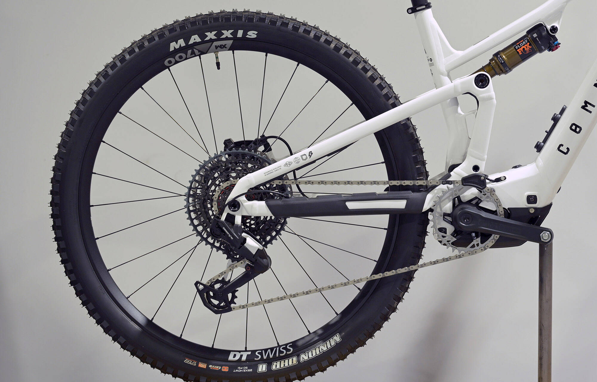 COMMENCAL T.E.M.P.O. POWER SIGNATURE EAGLE 90 - M (25120602) 0 km image large number 0