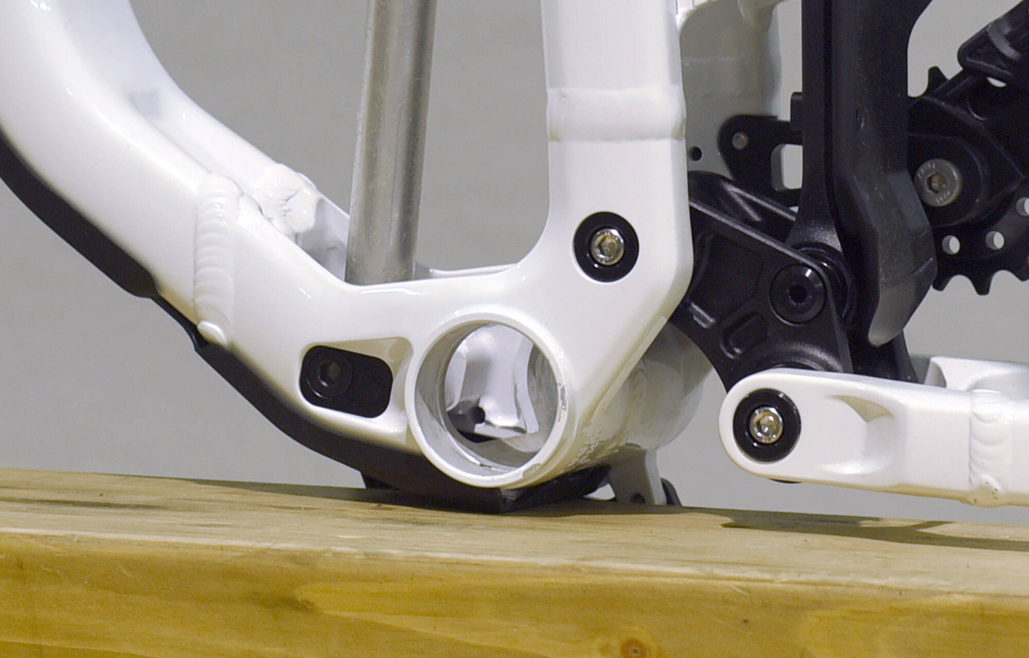 FRAME COMMENCAL SUPREME DH V5 PURE WHITE - L (22250703) image large number 8
