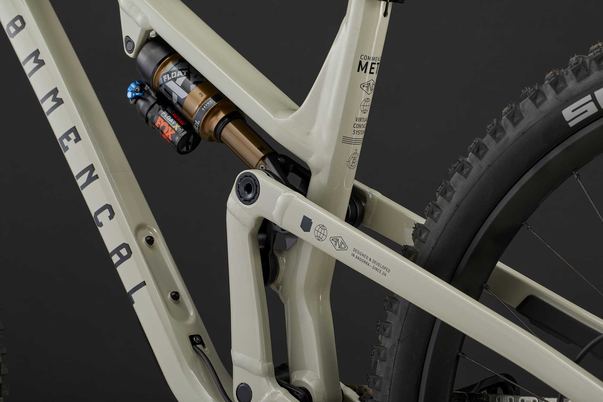 COMMENCAL META V5 T-TYPE CHALK image large number 7