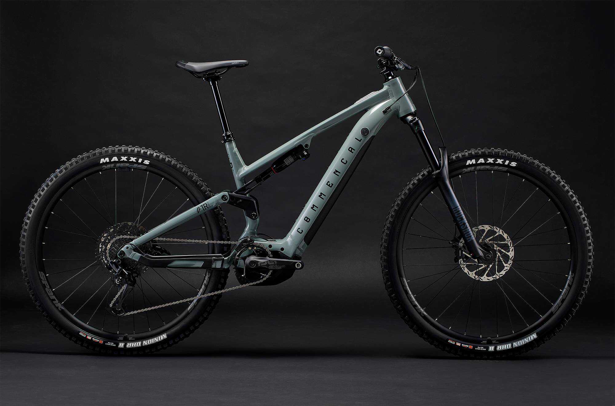 COMMENCAL META POWER TR BOSCH RIDE PYRITE GREY image large number 0