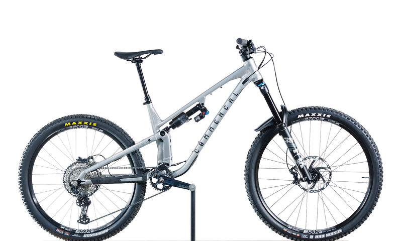 COMMENCAL META SX V5 ESSENTIAL SILVER - M (23131502)