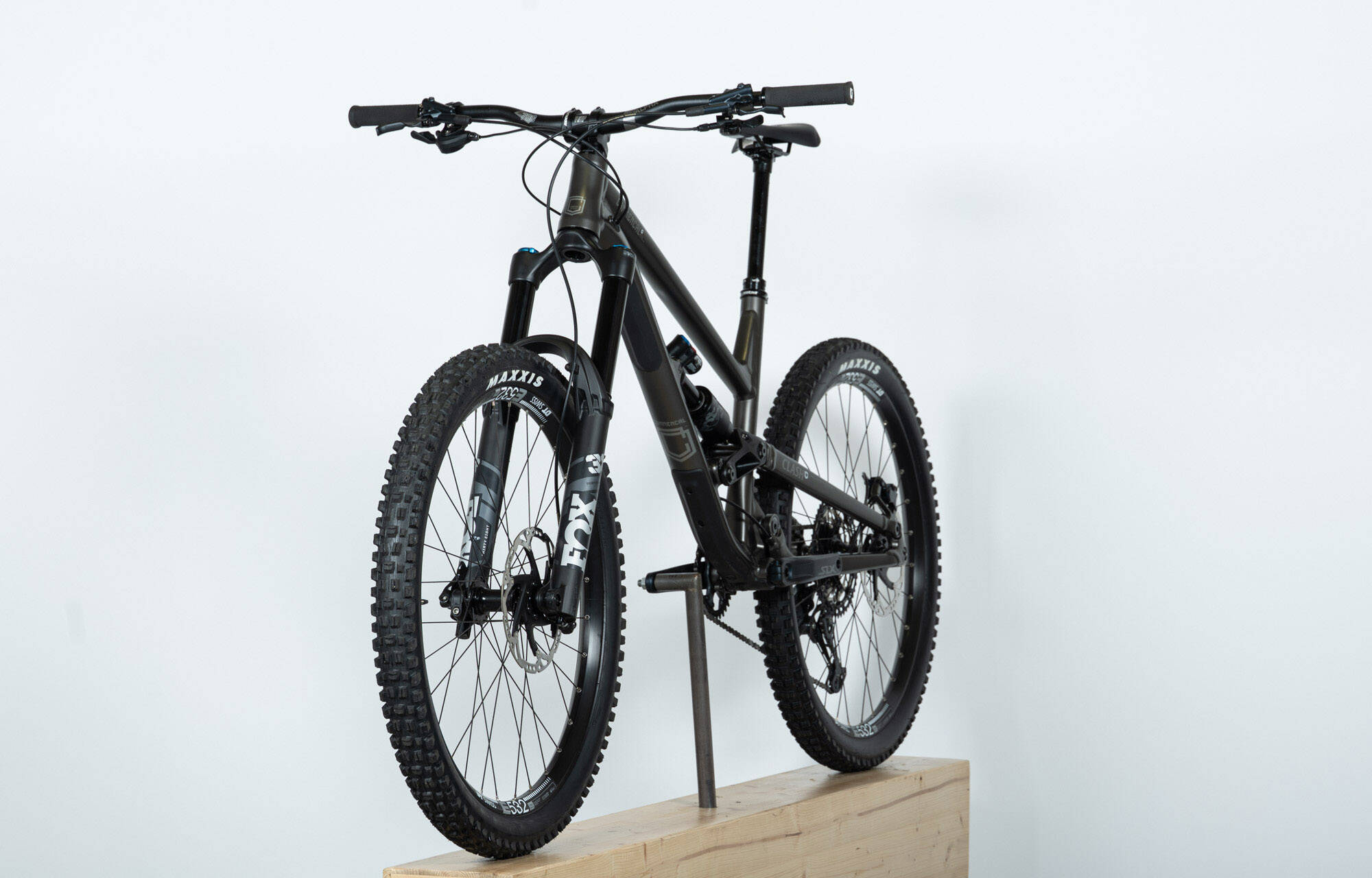 COMMENCAL CLASH ESSENTIAL DARK SLATE - L (22131303) image large number 4