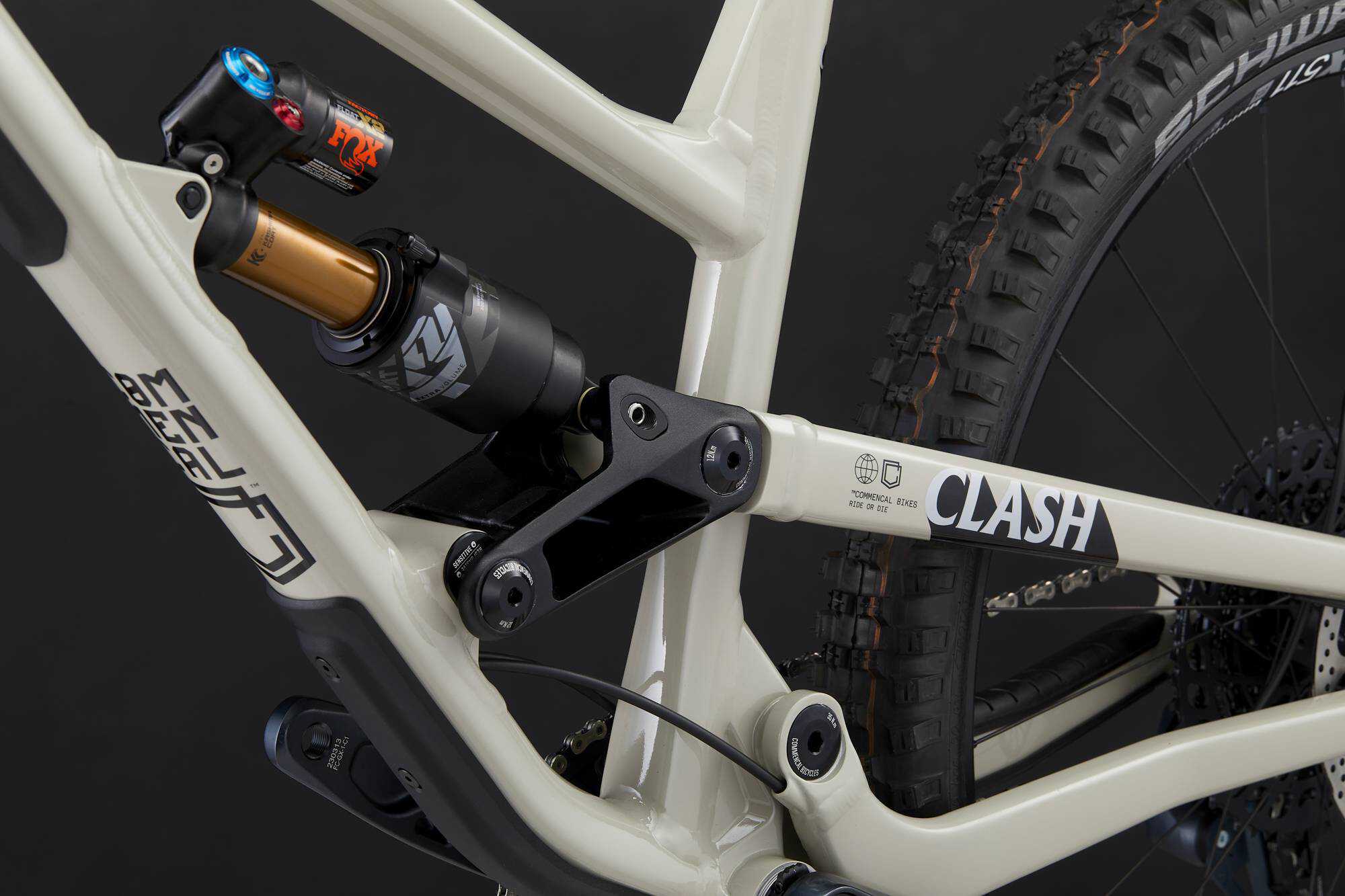 COMMENCAL CLASH SIGNATURE CHALK image large number 4