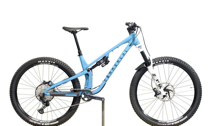 COMMENCAL META V5 ESSENTIAL URANIAN BLUE - M (23121202)