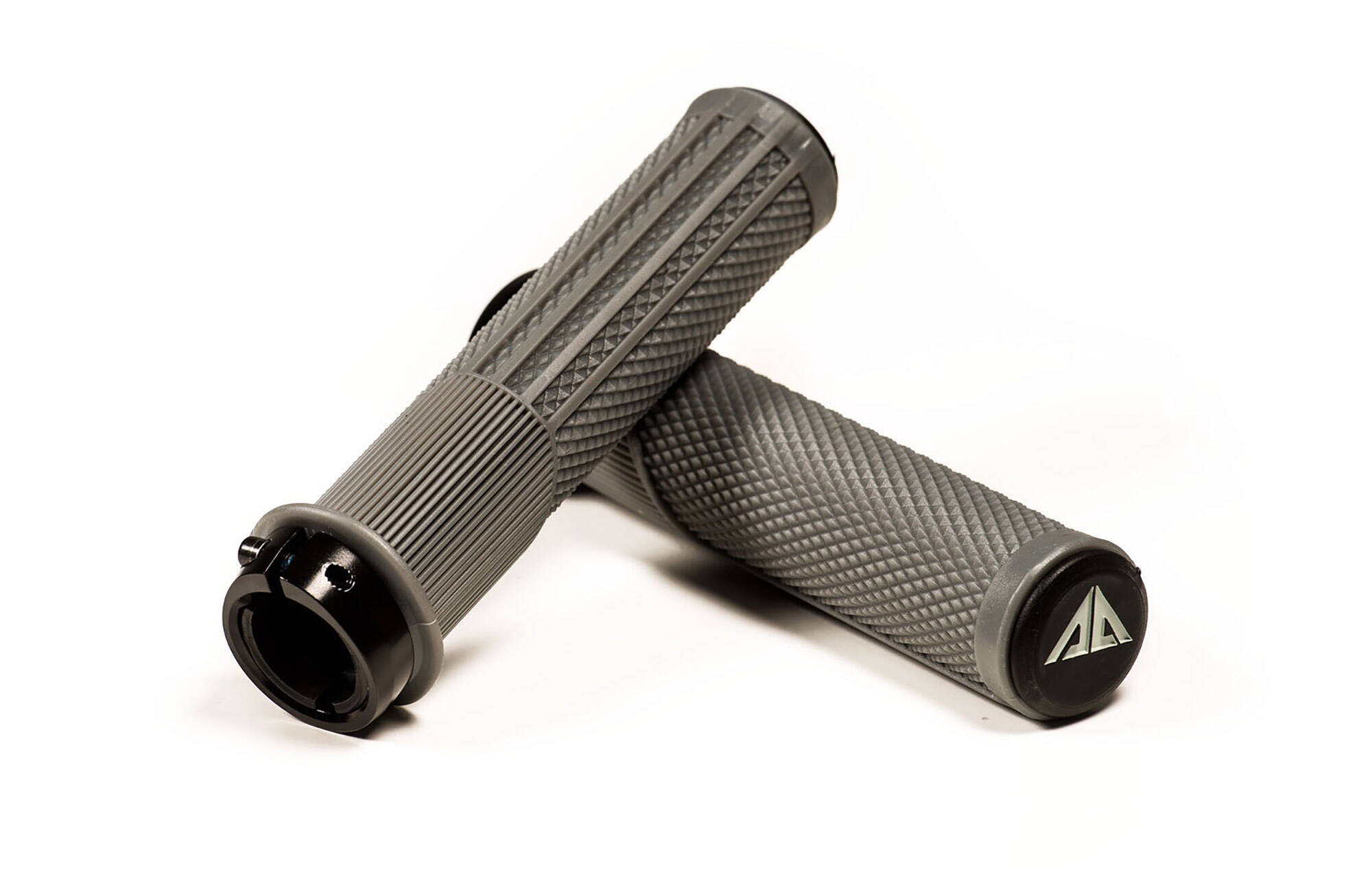 PU&Ntilde;OS RIDE ALPHA DH COOL GREY image cover number 0