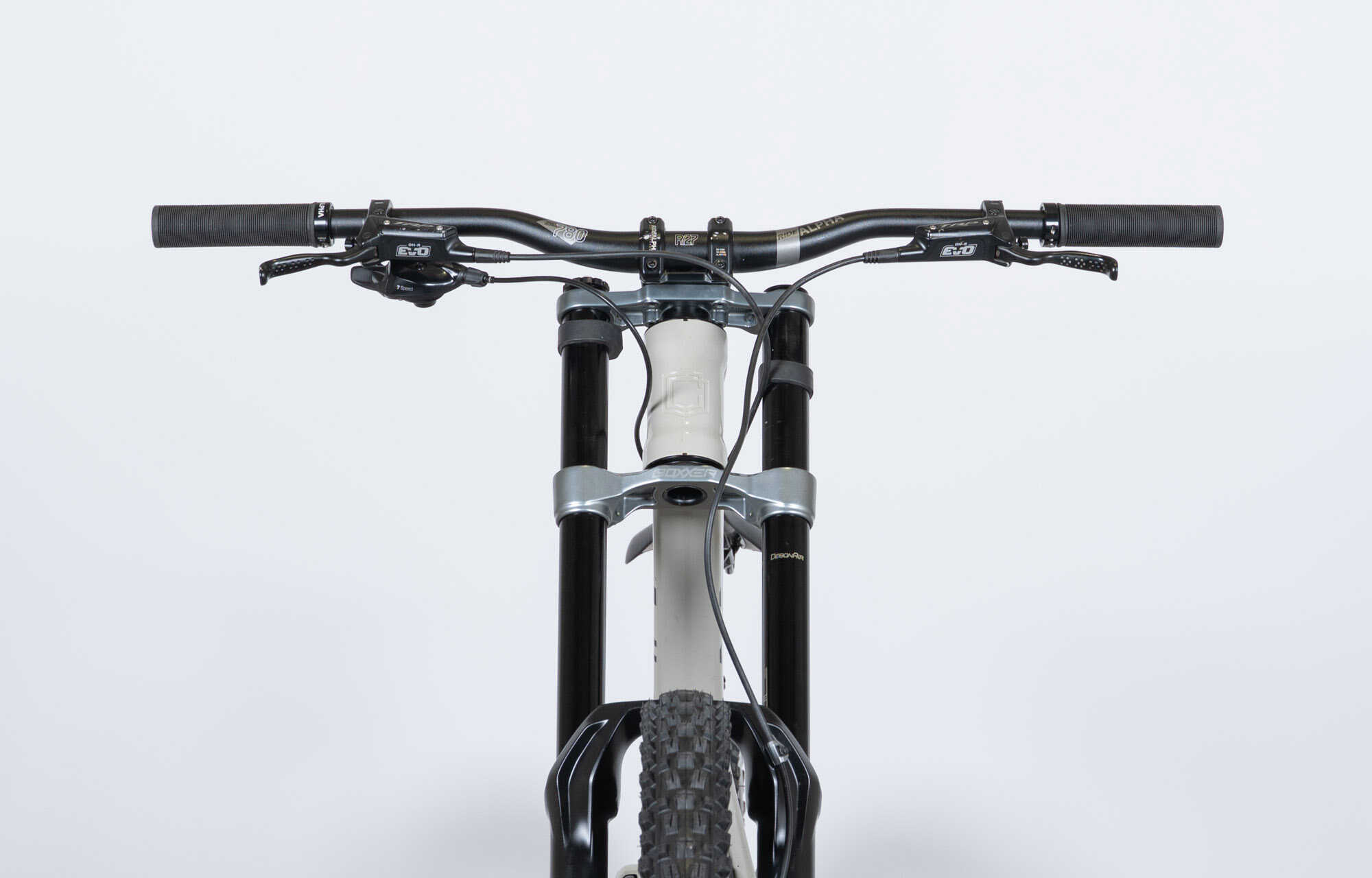 COMMENCAL SUPREME DH V5 RIDE CHALK - L (23150003) image large number 2
