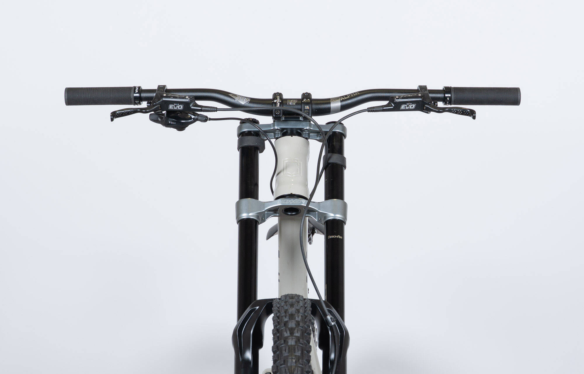 COMMENCAL SUPREME DH V5 RIDE CHALK - L (23150003) image large number 2