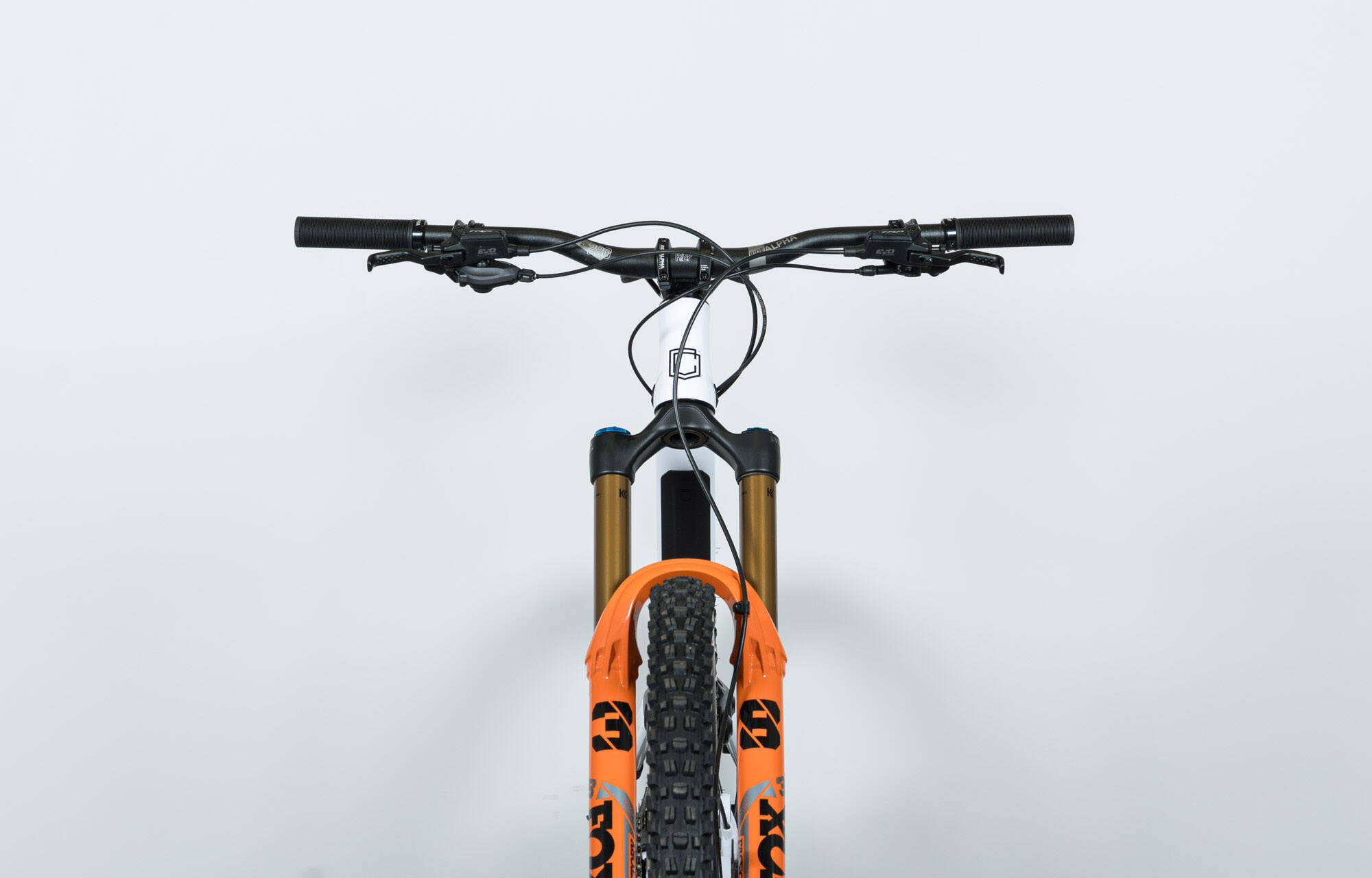 COMMENCAL CLASH SIGNATURE PURE WHITE - M (25130102) image large number 3