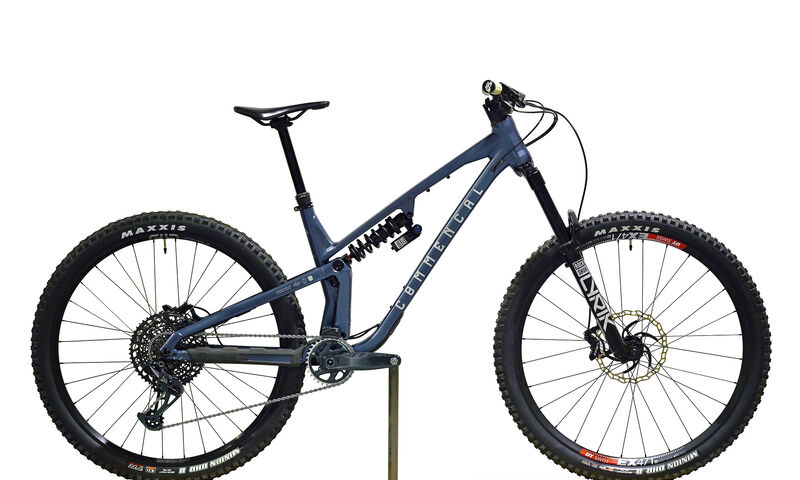 COMMENCAL META V5 RACE SPARKLY BLUE - M (23121302)