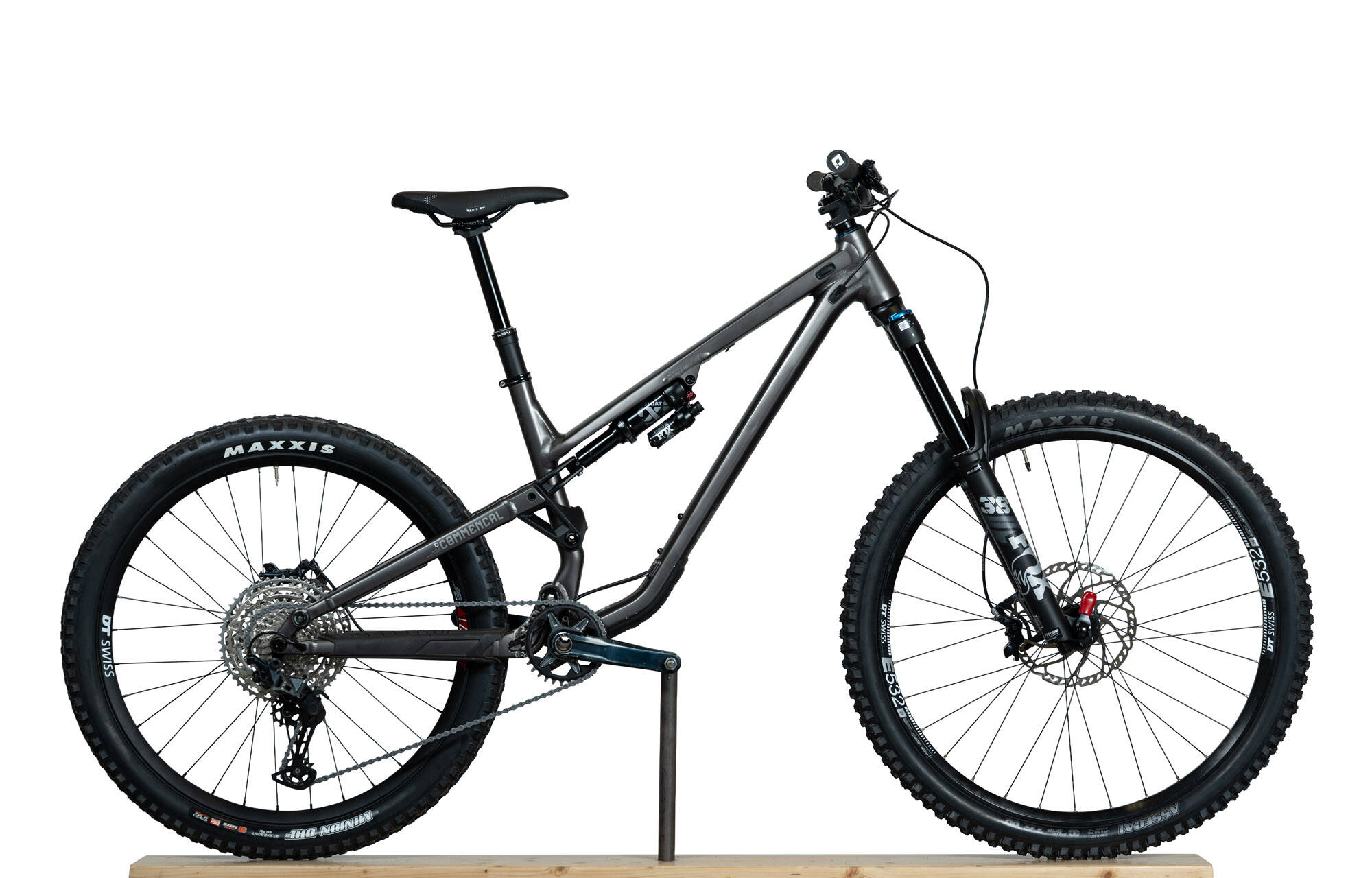 COMMENCAL META SX V4 ESSENTIAL DARK SLATE - M (22130602) image number null