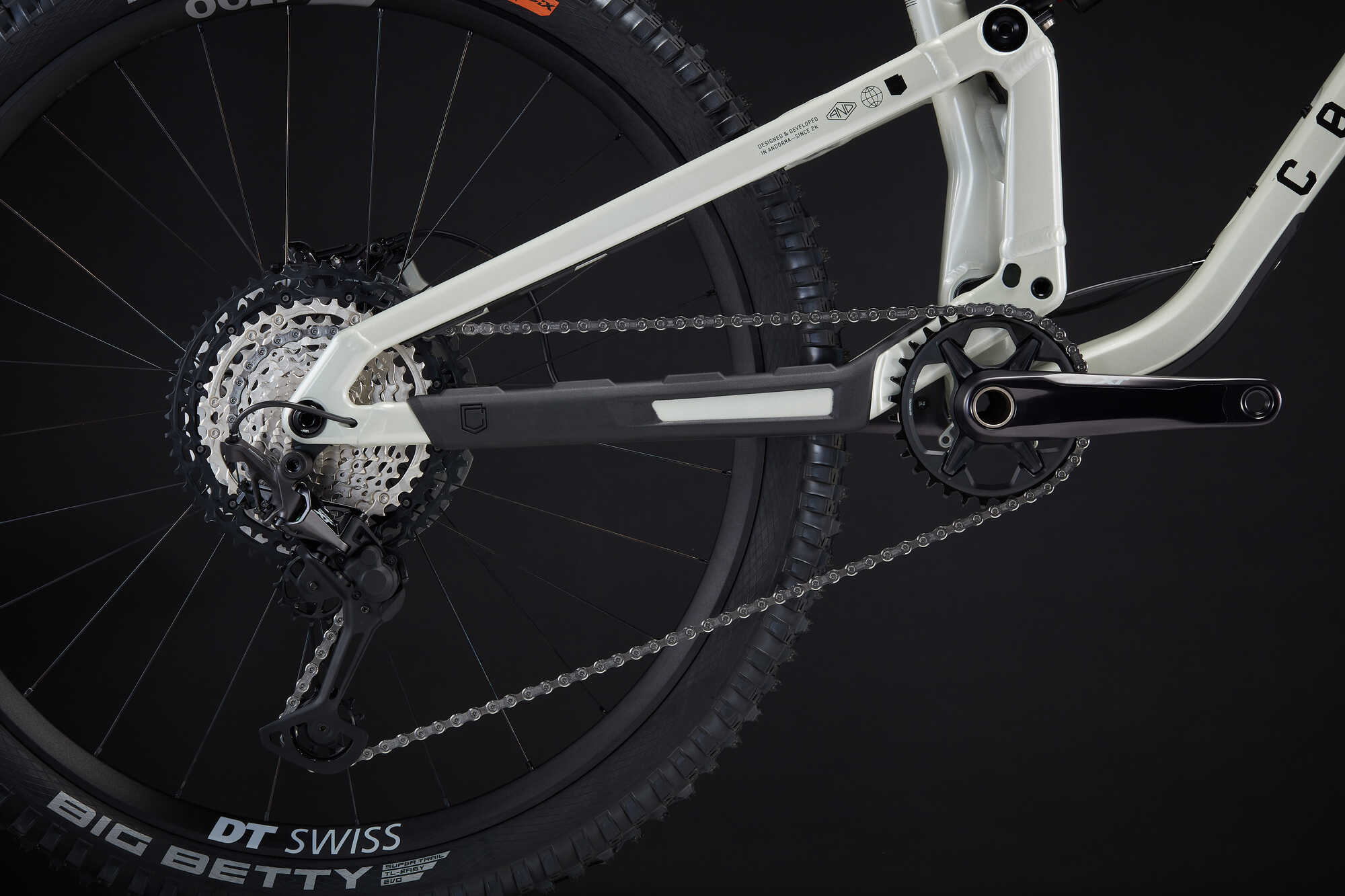 COMMENCAL META SX V5 SIGNATURE CLEAR SILVER image large number 5