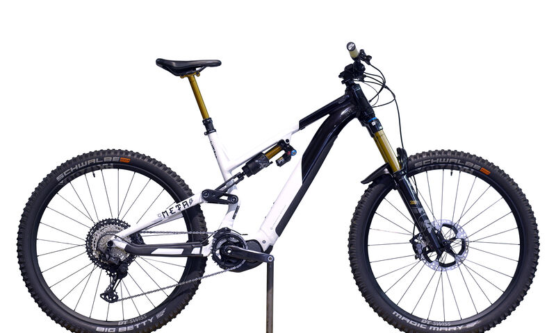 COMMENCAL META POWER SHIMANO 29 SIGNATURE BLACK & WHITE - L (21180703) 60 km