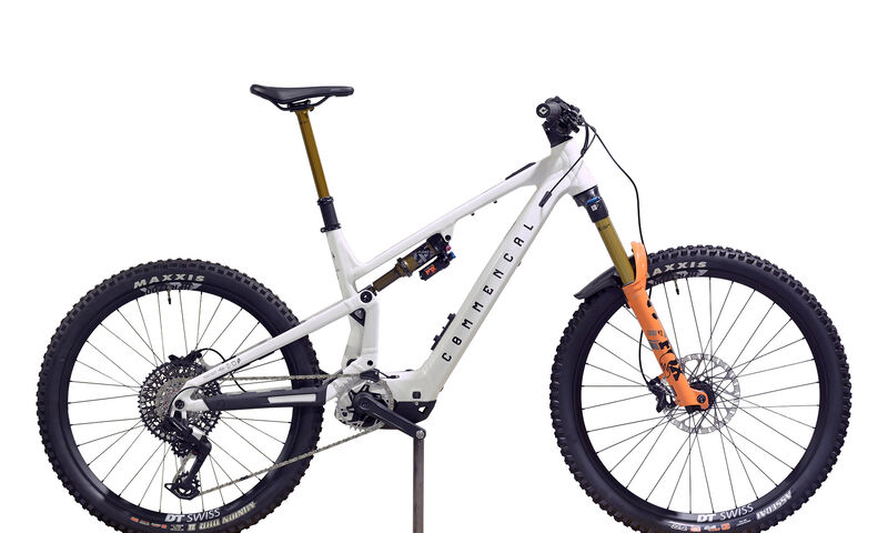 COMMENCAL META POWER SX 400 SIGNATURE EAGLE 90 - L (25131003) 1 km