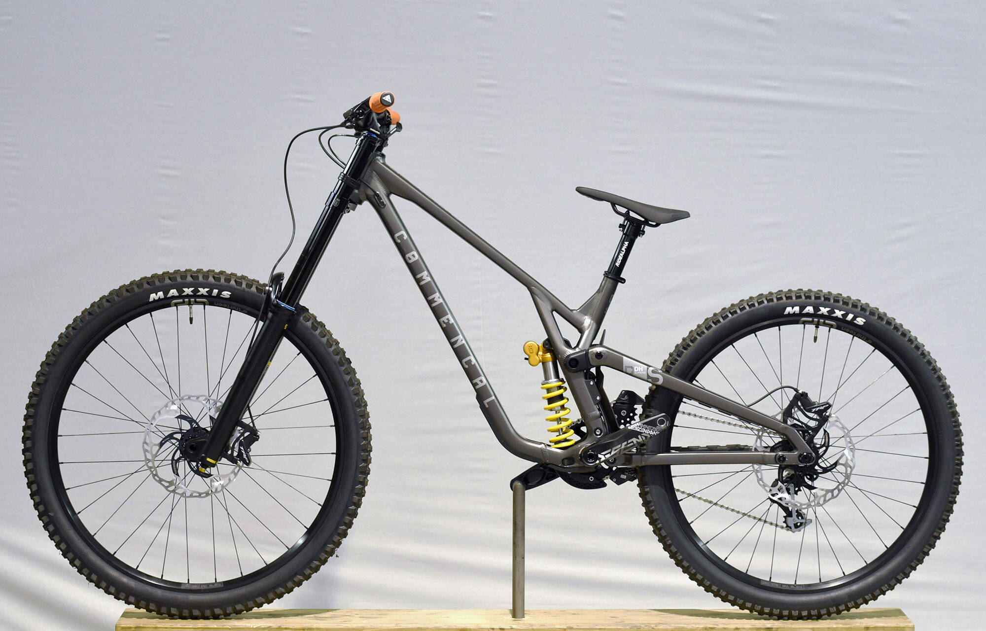 COMMENCAL SUPREME DH V5 OHLINS EDITION DARK SLATE - M (23150702) image large number 4