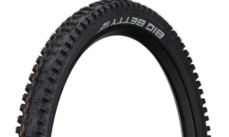 SCHWALBE BIG BETTY 29 X 2.4 SUPER GRAVITY ADDIX SOFT