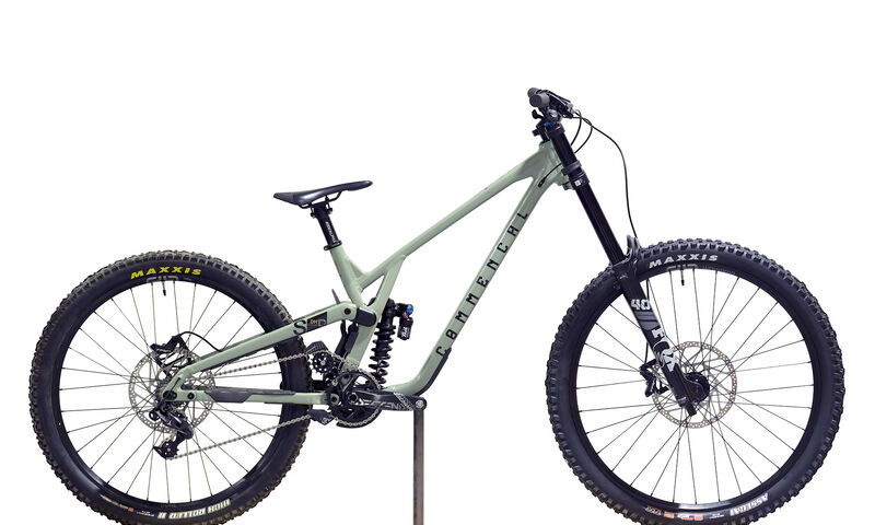 COMMENCAL SUPREME DH V5 ESSENTIAL HERITAGE GREEN - L (22150803)