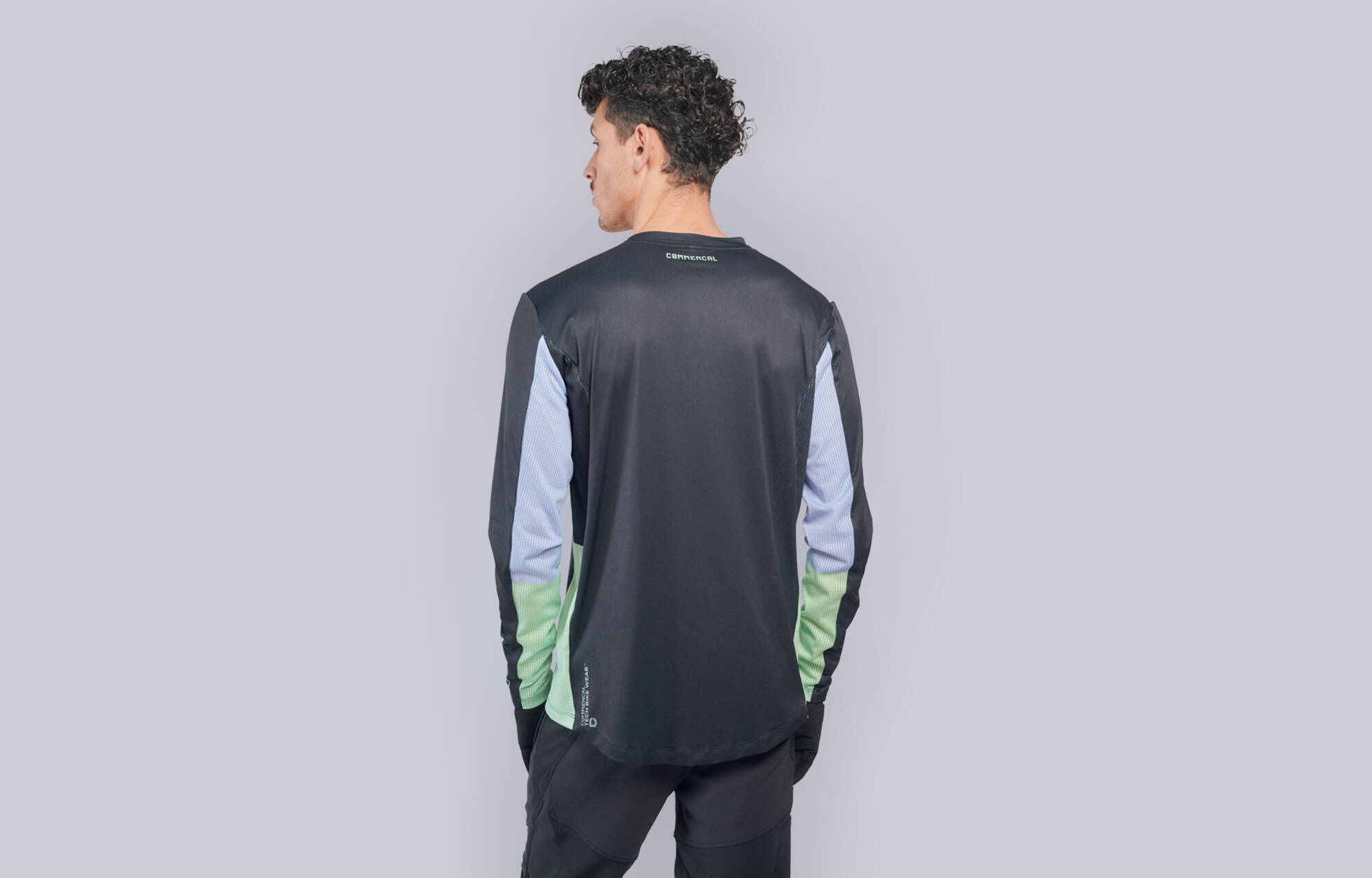 MAGLIA COMMENCAL LIGHTECH MANICHE LUNGHE NEO BLACK image large number 0