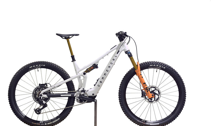 COMMENCAL T.E.M.P.O. POWER SIGNATURE EAGLE 90 - M (25120602) 0 km