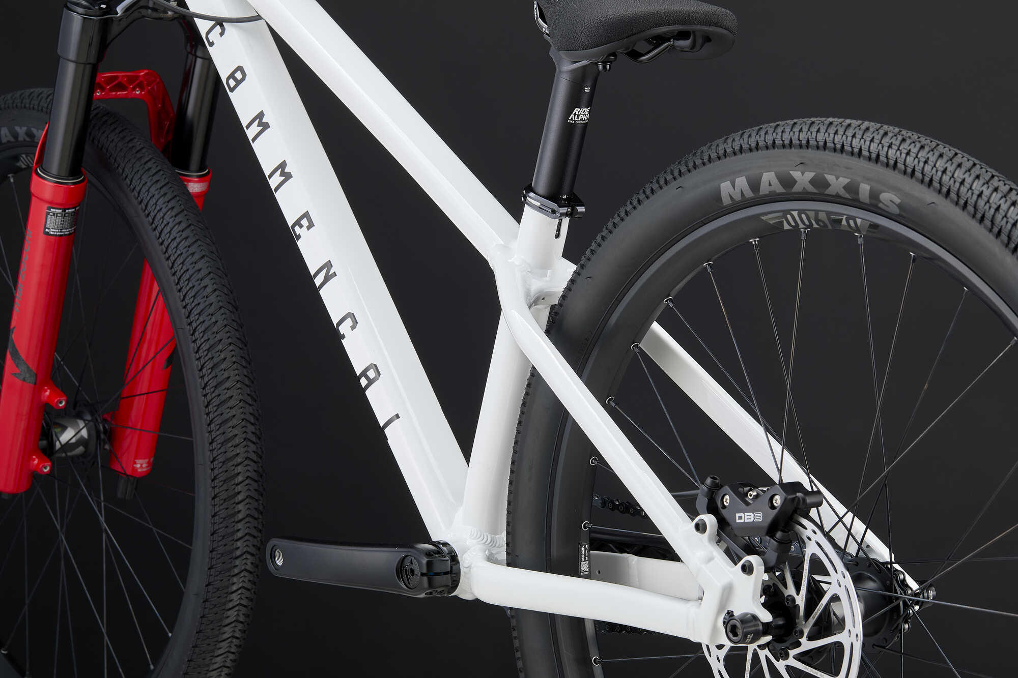 COMMENCAL ABSOLUT BOMBER PURE WHITE 2027 image large number 7