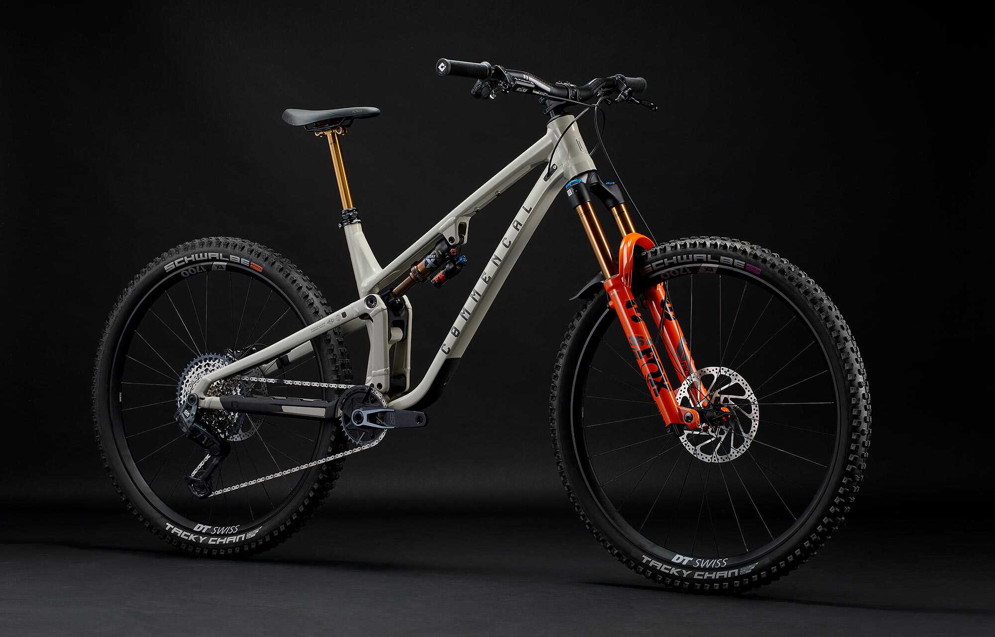 COMMENCAL META V5 T-TYPE CHALK image large number 1