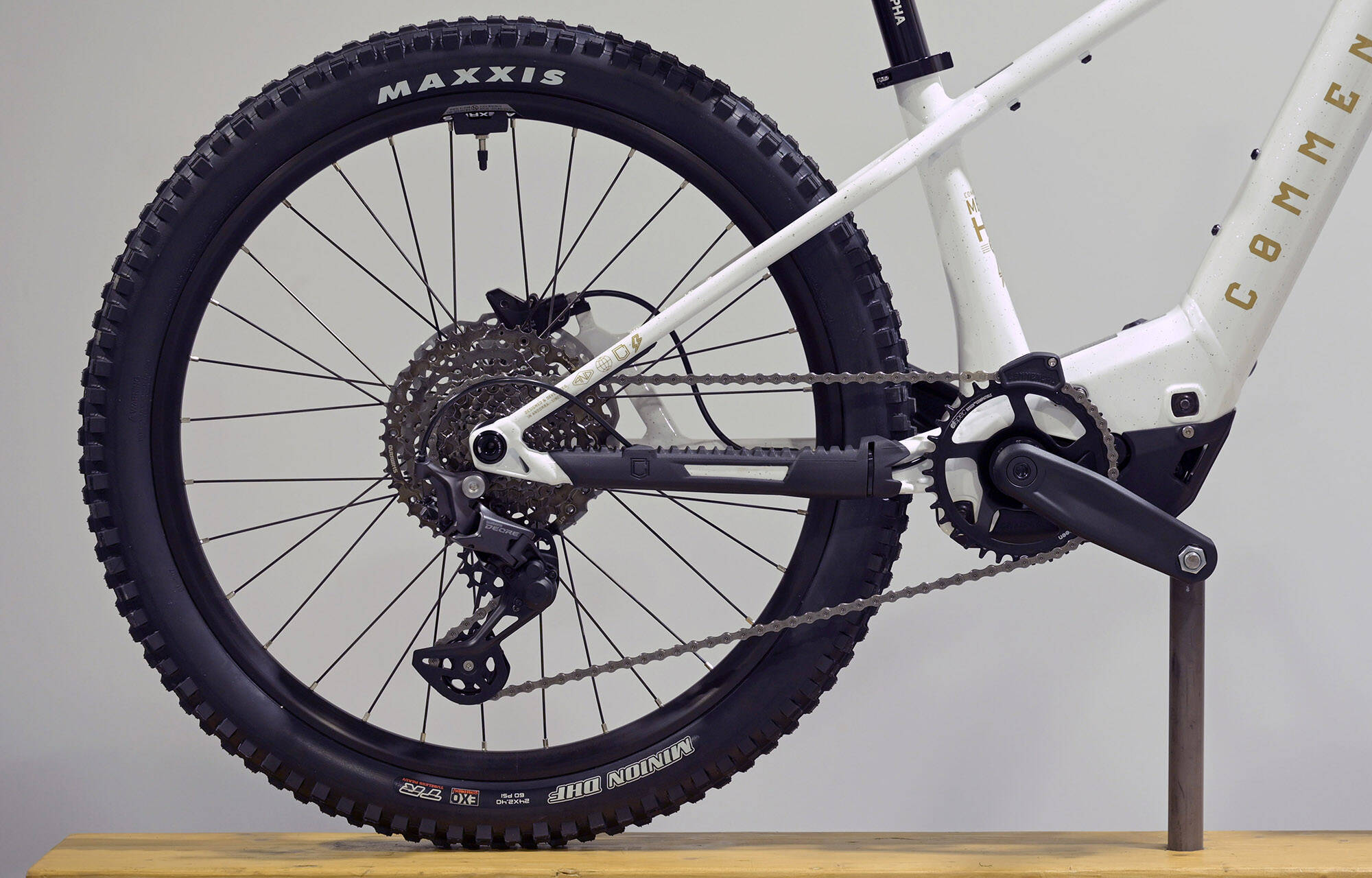 COMMENCAL META HT 24 POWER GLITTERY WHITE - (24173700) 0 km image large number 0