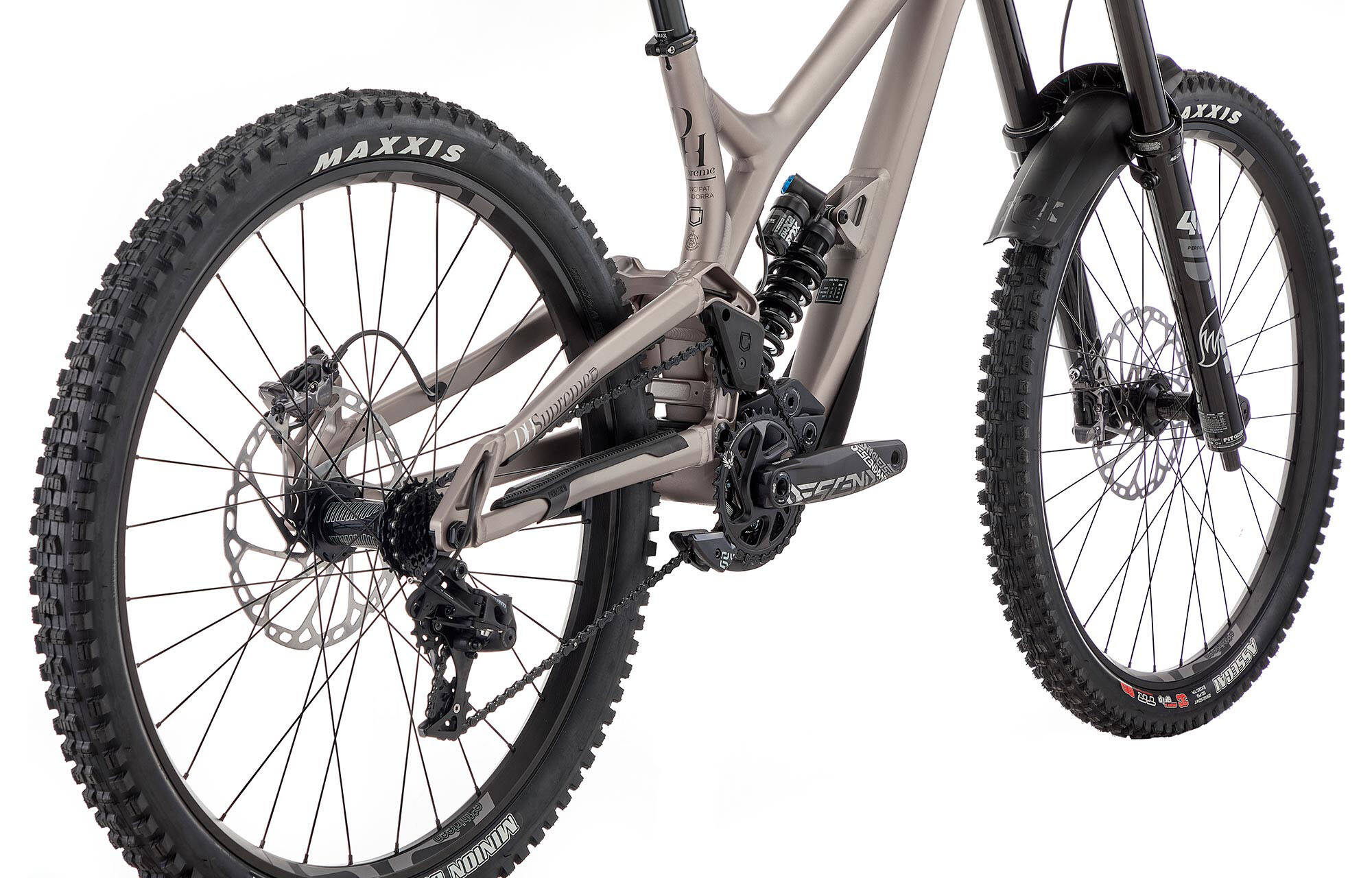 COMMENCAL SUPREME DH V4 RACE CHAMPAGNE image large number 1