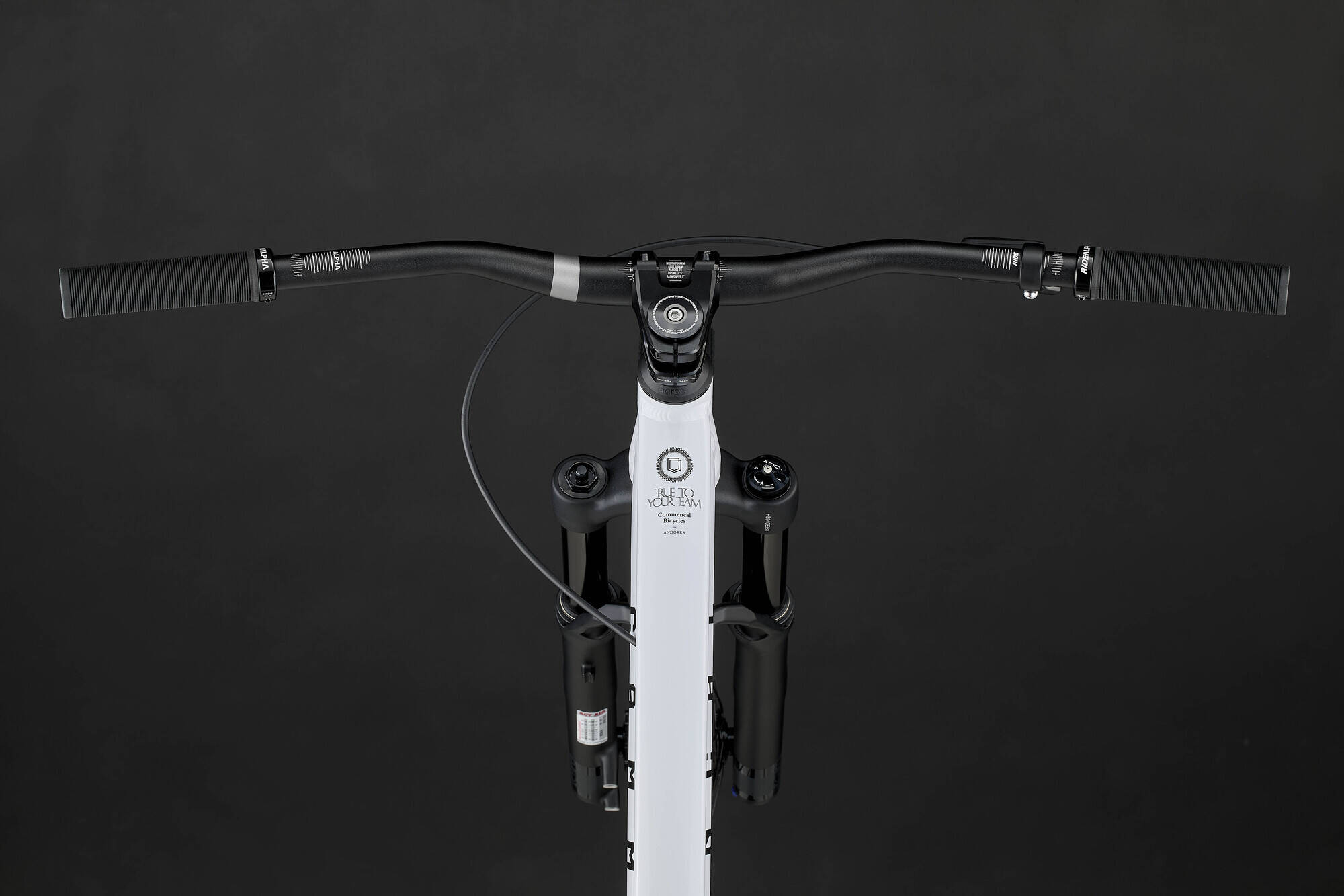 COMMENCAL ABSOLUT PURE WHITE 2026 image large number 3
