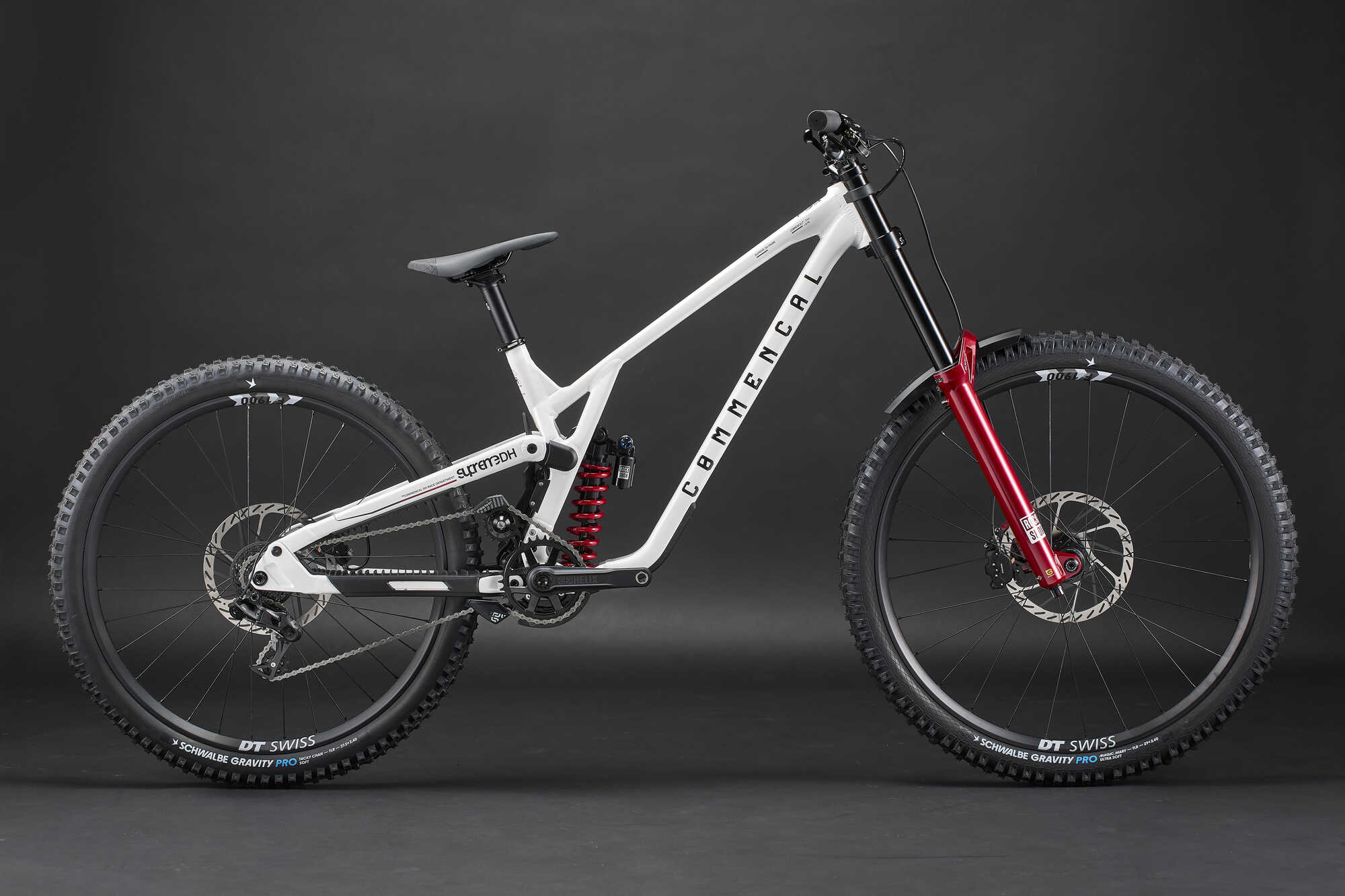 COMMENCAL SUPREME DH V5.2 ROCKSHOX PURE WHITE 2027 image large number 0