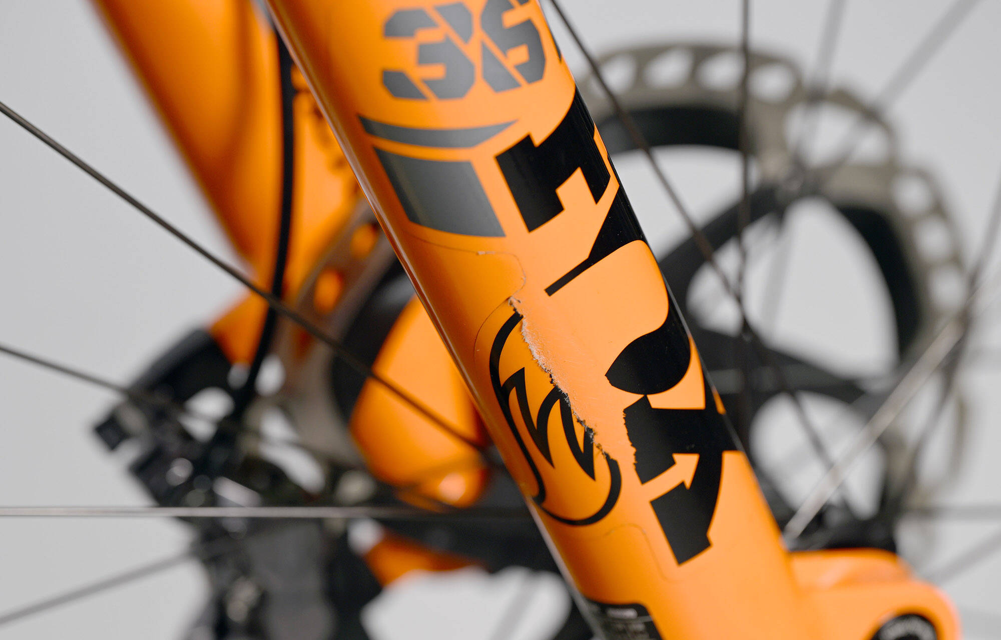 COMMENCAL META V5 SIGNATURE CLEAR SILVER - L (23121003) image large number 7