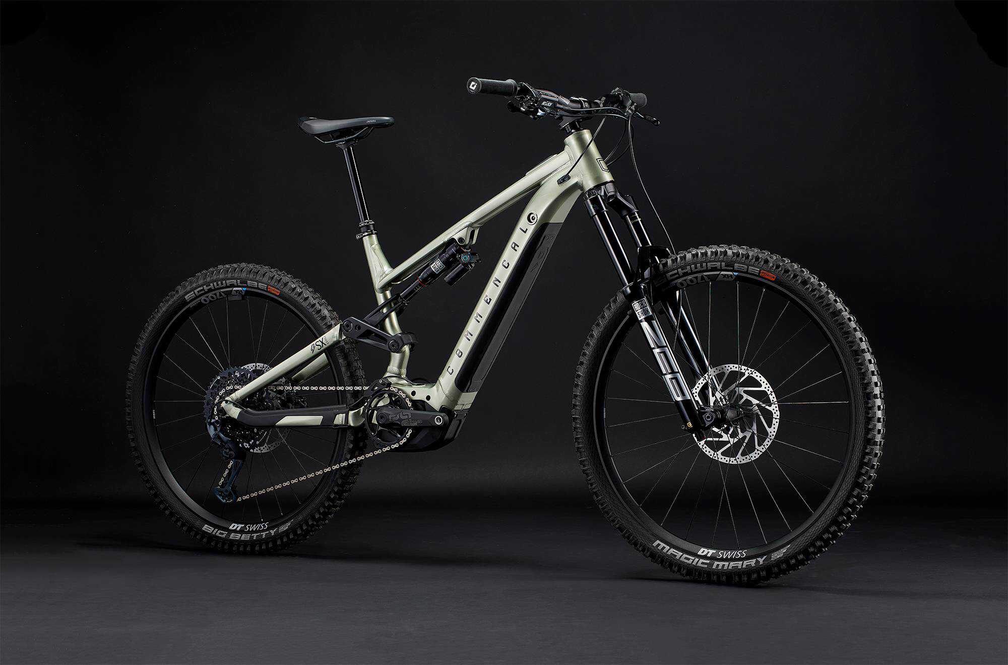 COMMENCAL META POWER SX BOSCH RACE 70&acute;S GREEN image large number 1