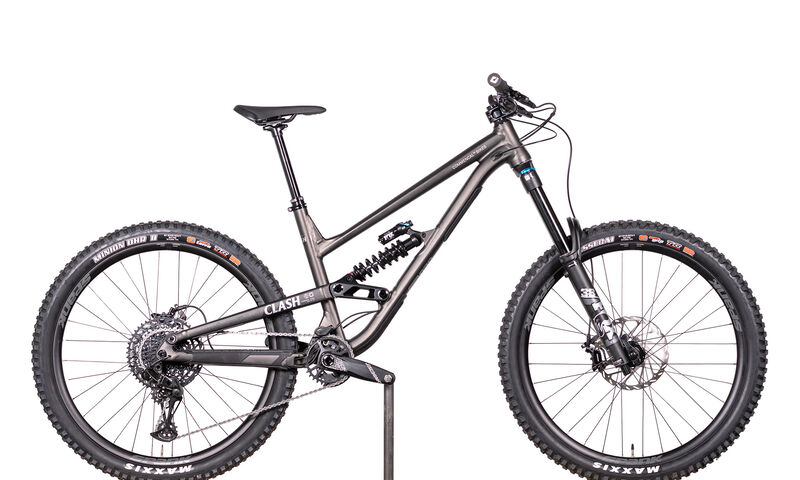 COMMENCAL CLASH RIDE FOX DARK SLATE 2025