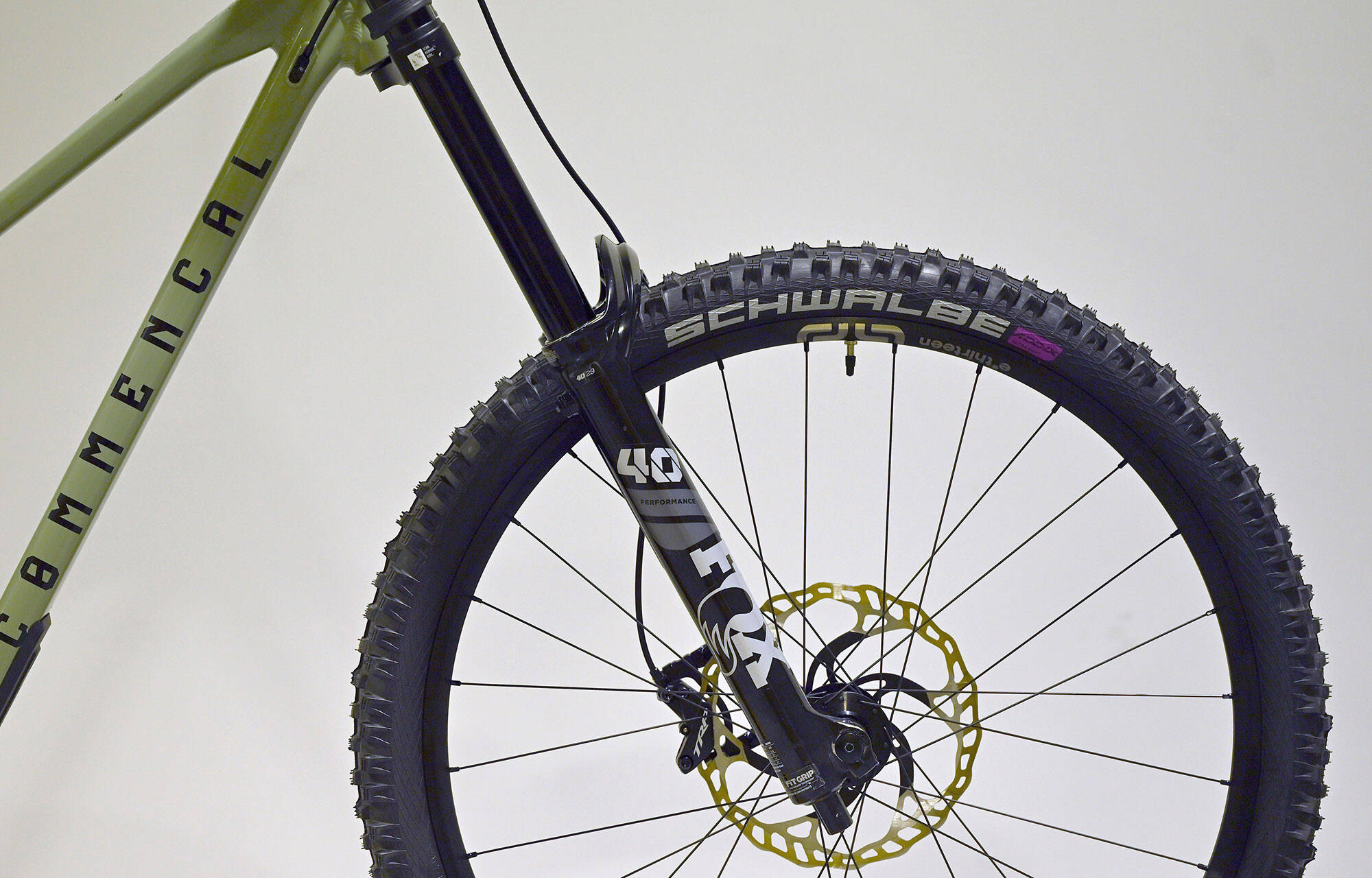 COMMENCAL SUPREME DH V5 ESSENTIAL HERITAGE GREEN - M (22150802) image large number 2