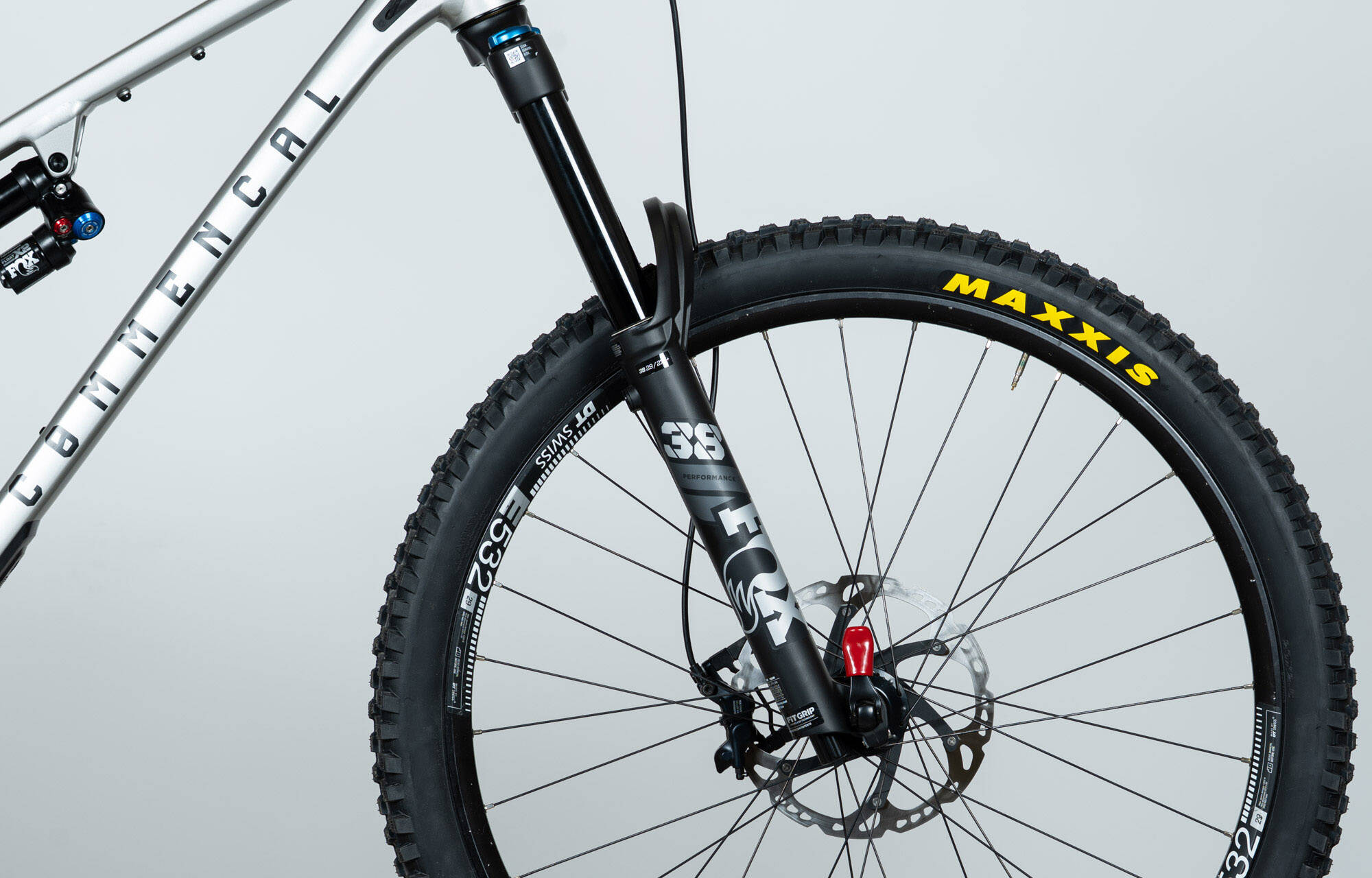 COMMENCAL META SX V5 ESSENTIAL SILVER - L (23131503) image large number 1