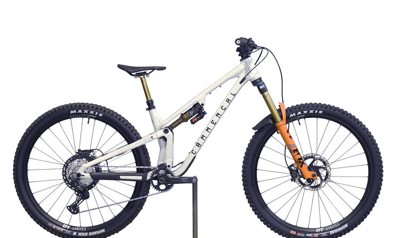 COMMENCAL META V5 SIGNATURE CLEAR SILVER - S (23121001)