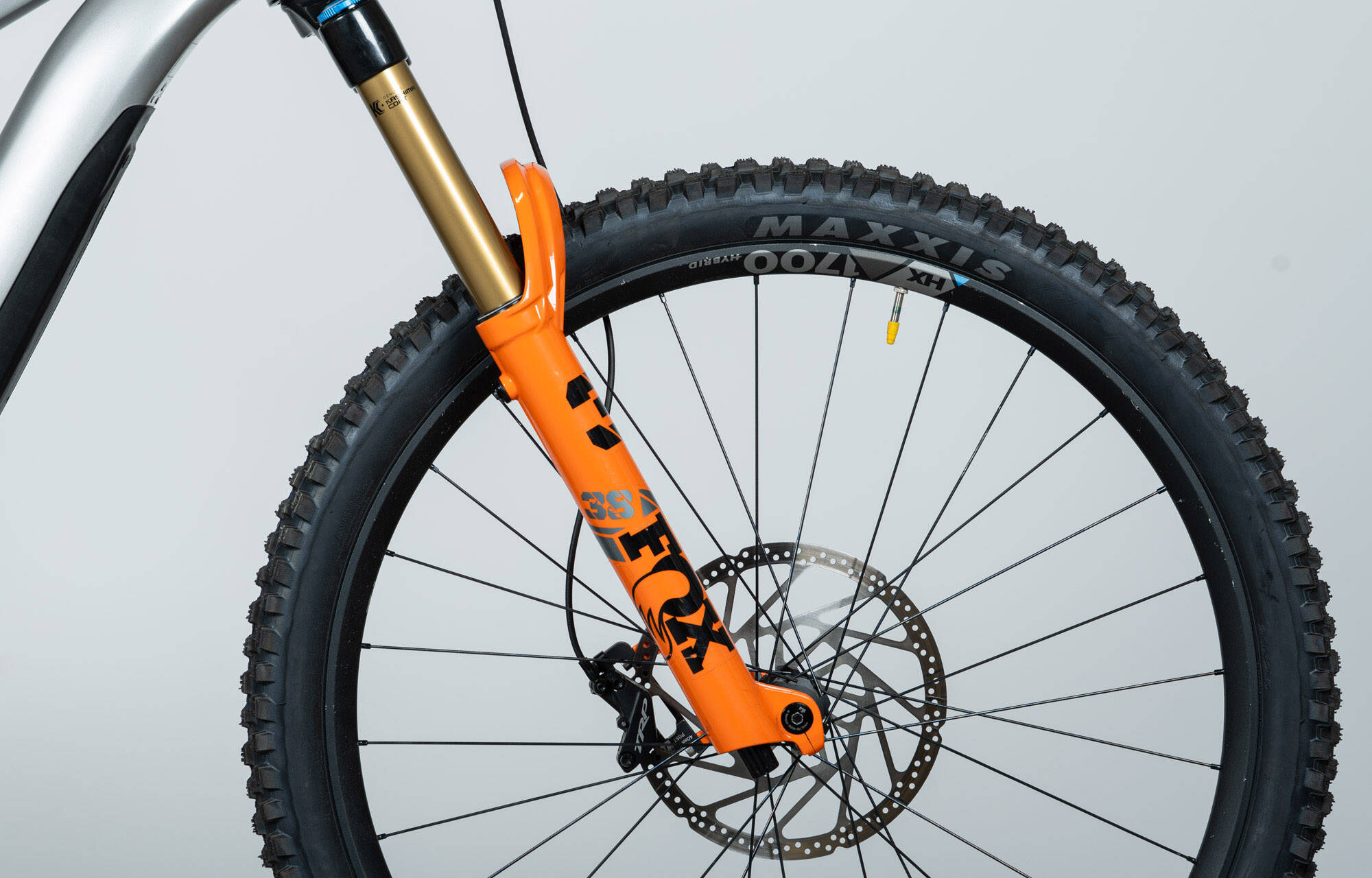 COMMENCAL META POWER SX SHIMANO RACE SILVER - L (22180703) 756 km image large number 1