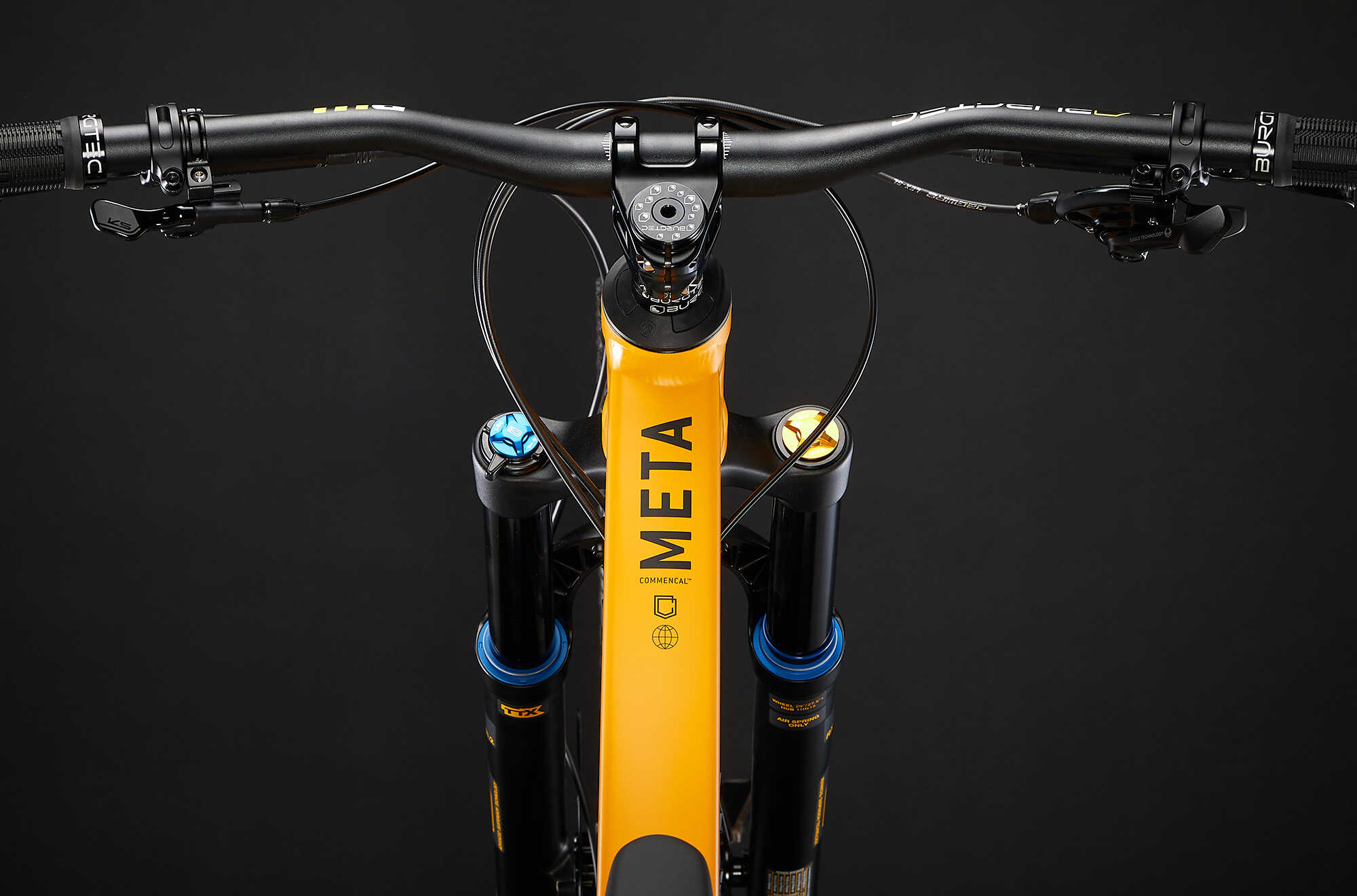 COMMENCAL META V5 OHLINS EDITION YELLOW image large number 3