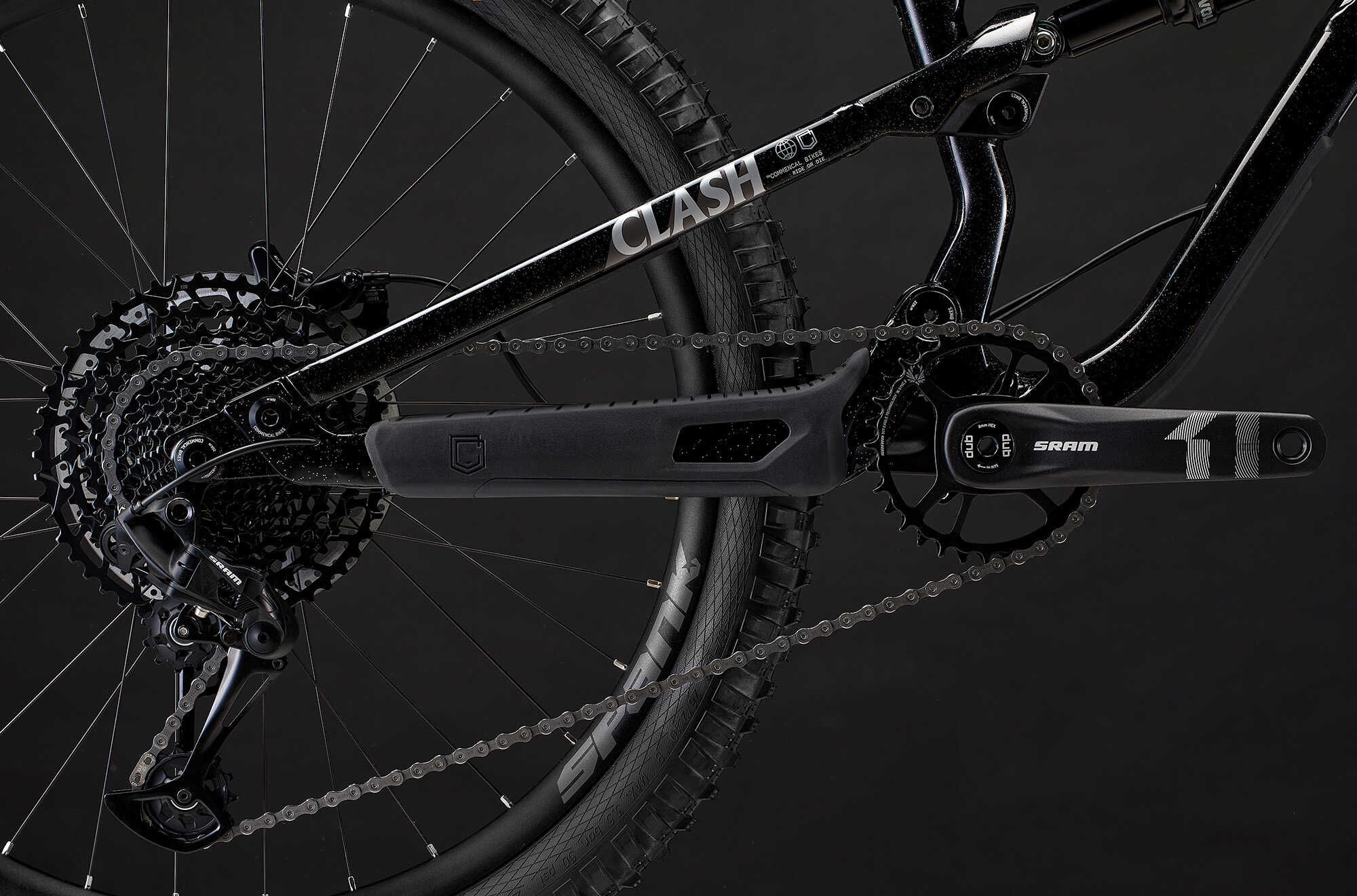 COMMENCAL CLASH XS GLITTERY BLACK image large number 5