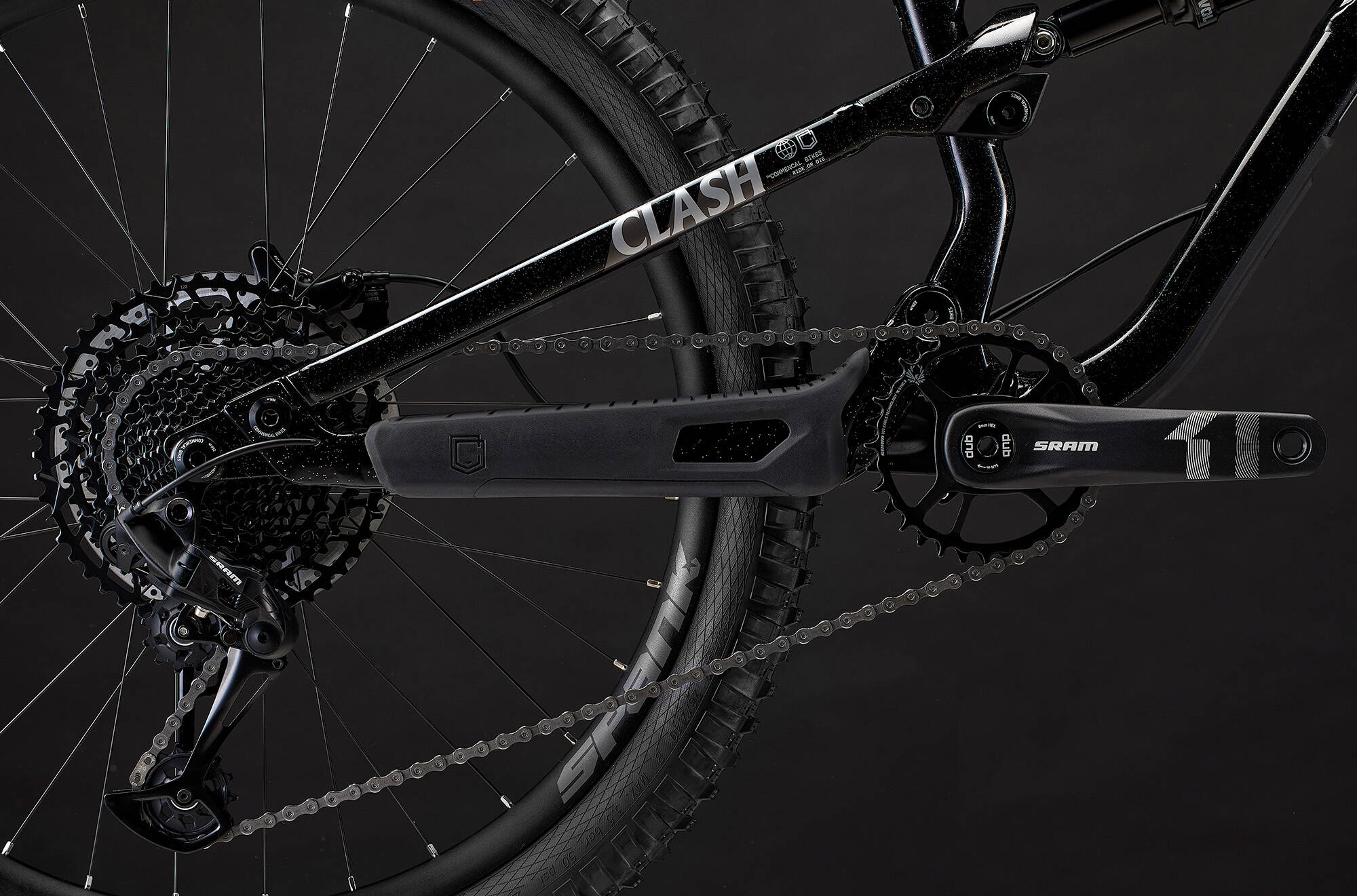 COMMENCAL CLASH XS GLITTERY BLACK image large number 5