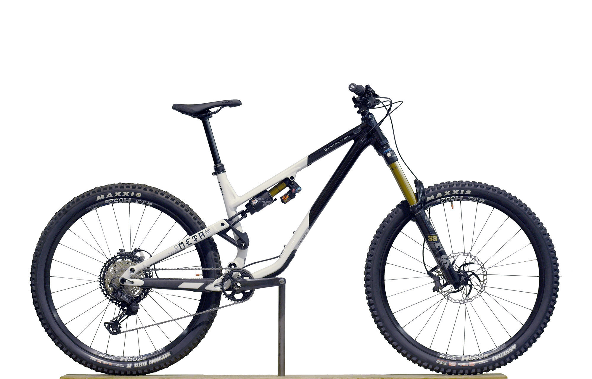 COMMENCAL | COMMENCAL META AM 29 SIGNATURE BLACK / WHITE - L