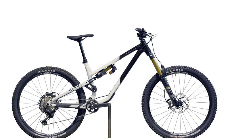 COMMENCAL META AM 29 SIGNATURE BLACK / WHITE - L (21131903)